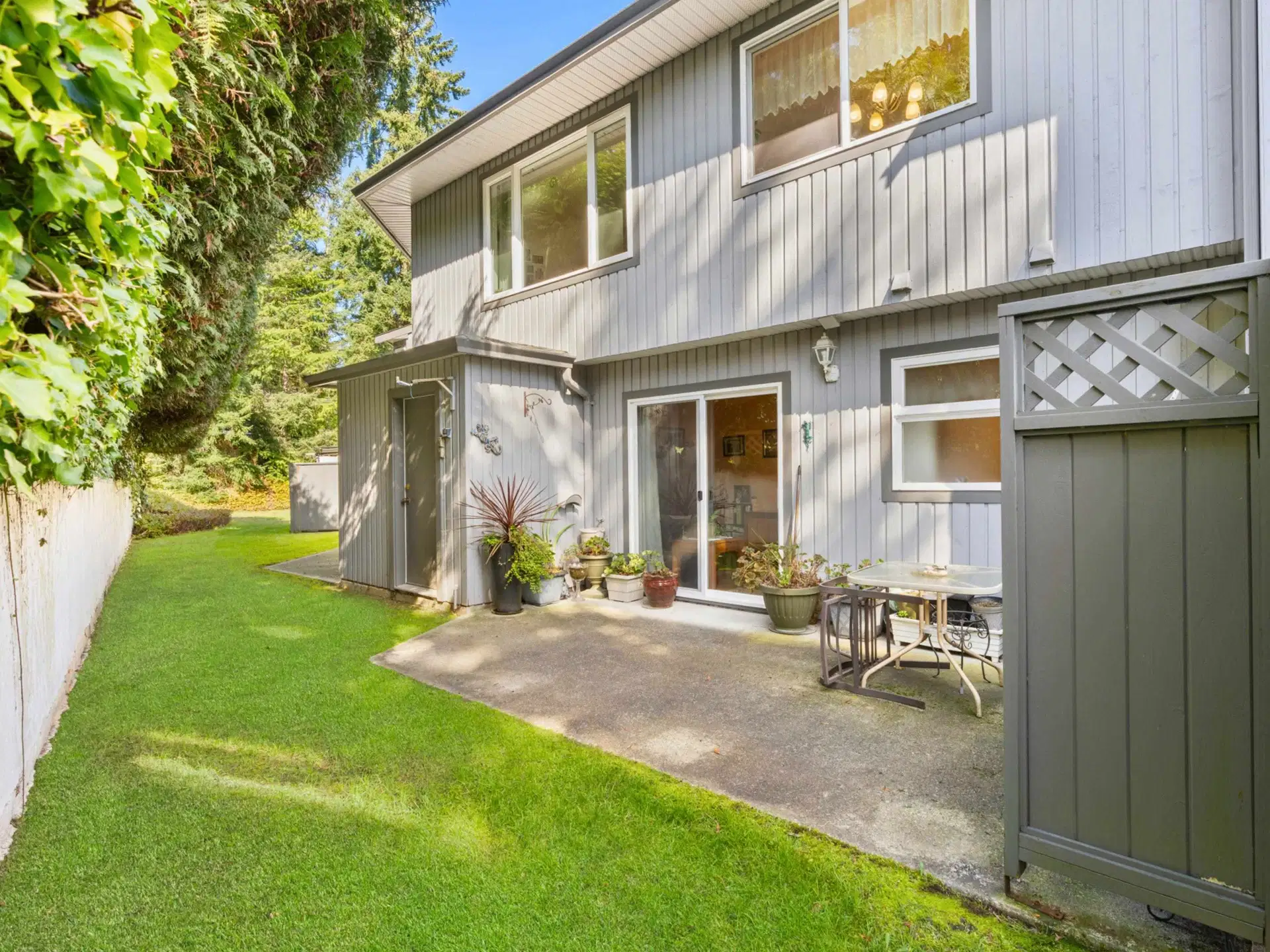 #38 – 5761 Wharf Avenue