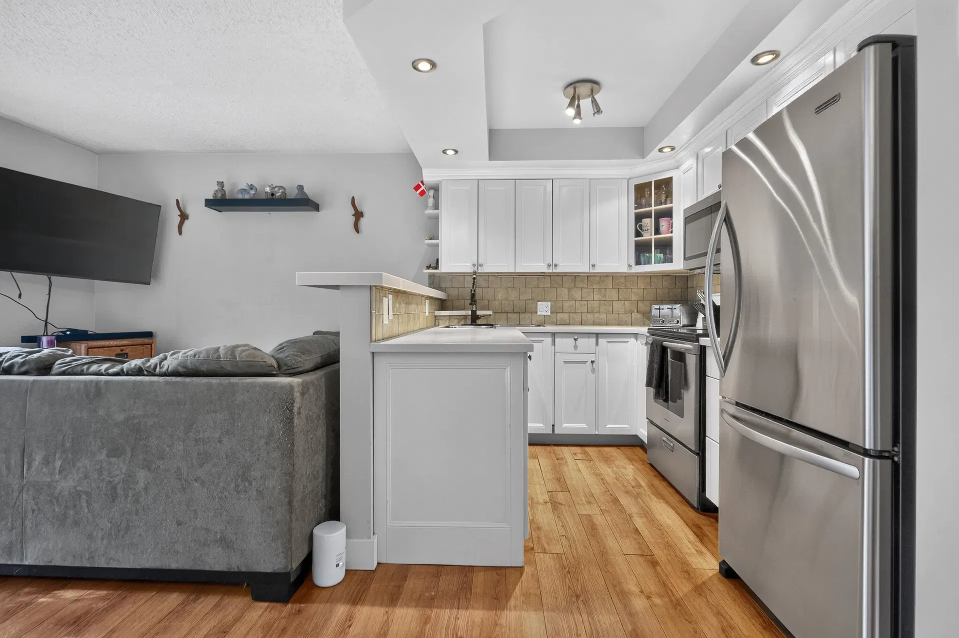Photo 5 of 36 at 4801 Turnbuckle Wynd