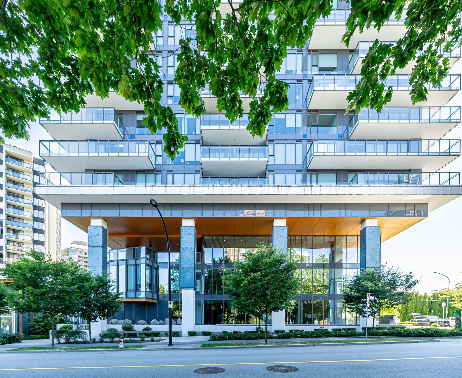 #3210 – 4711 Hazel Street