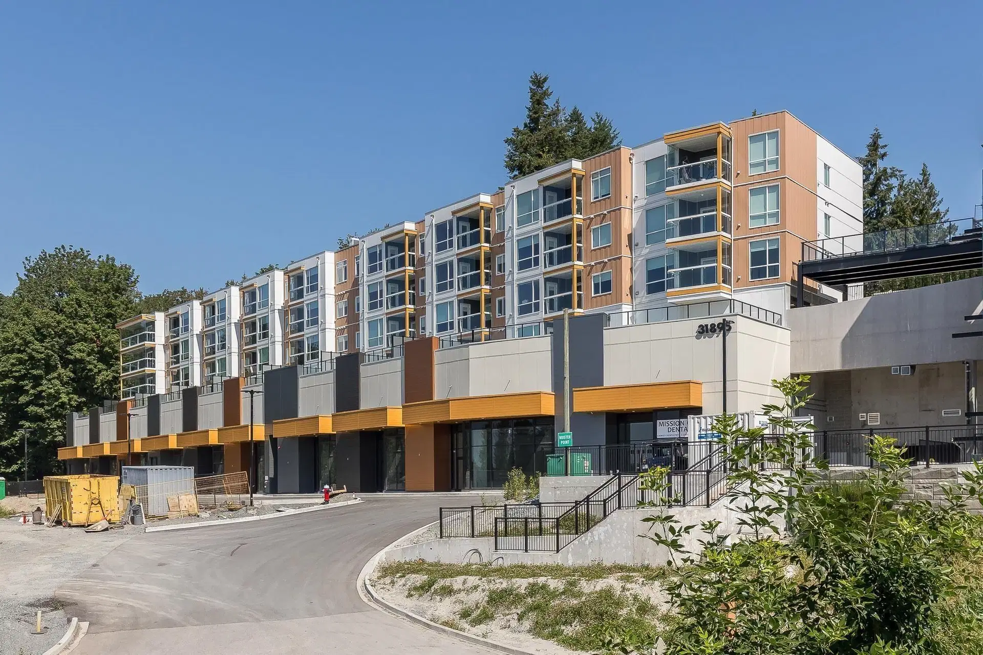 #216 – 31900 Raven Avenue