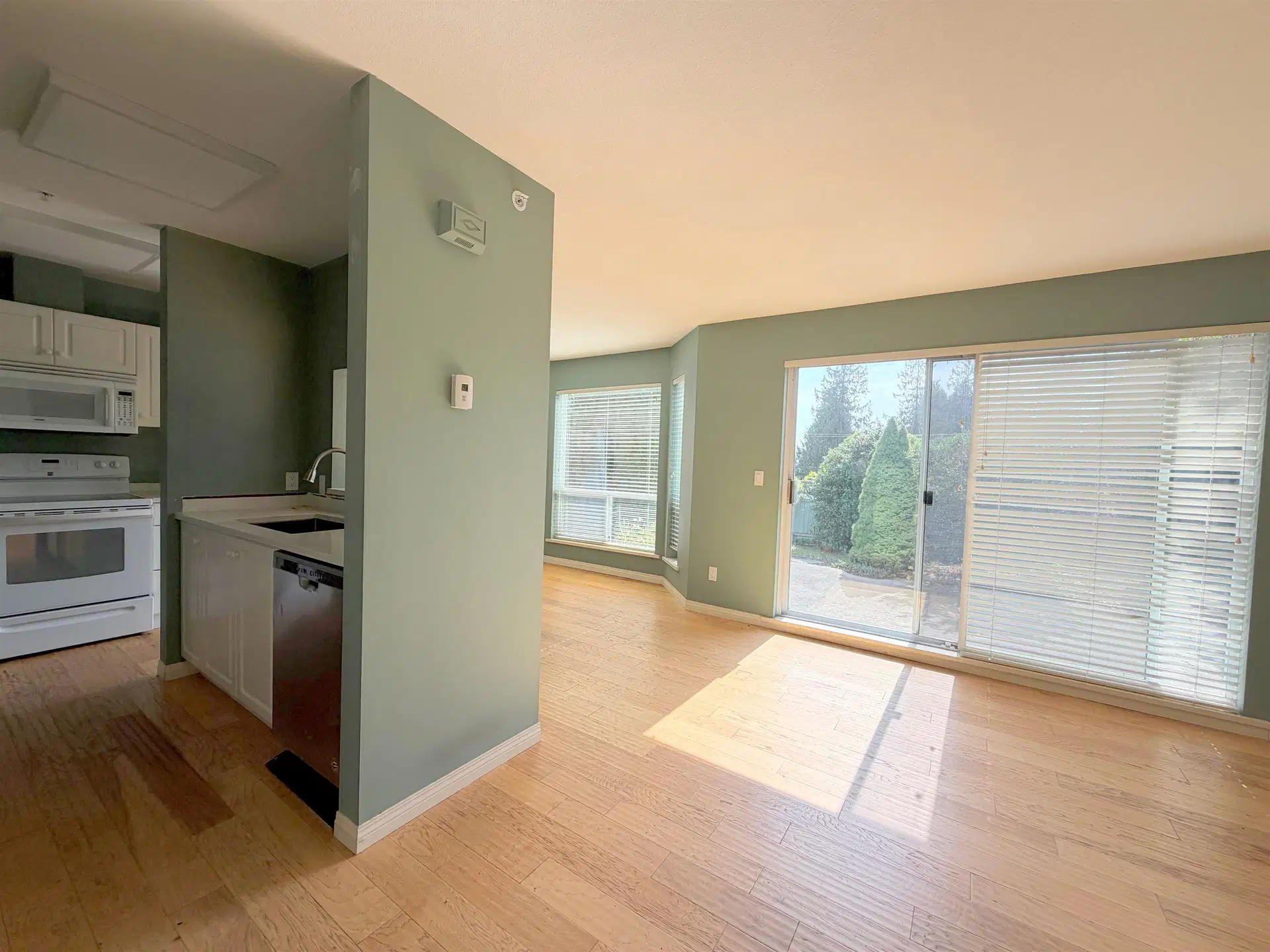 #8 – 5740 Marine Way