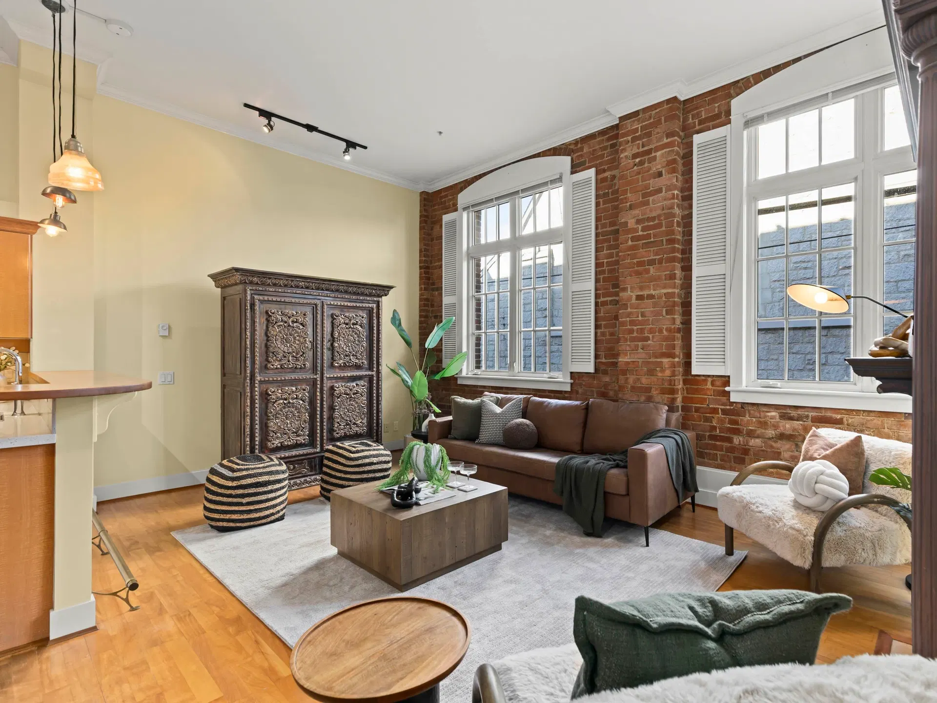 Photo 4 of 40 at #105 – 1811 W 16th Avenue
