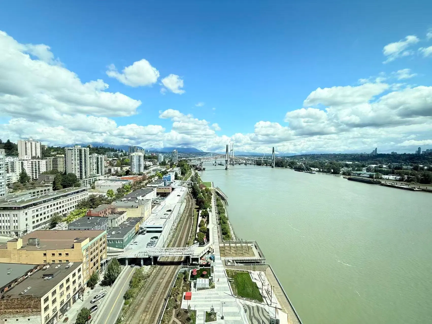 Photo 1 of 40 at #2103 – 660 Quayside Drive