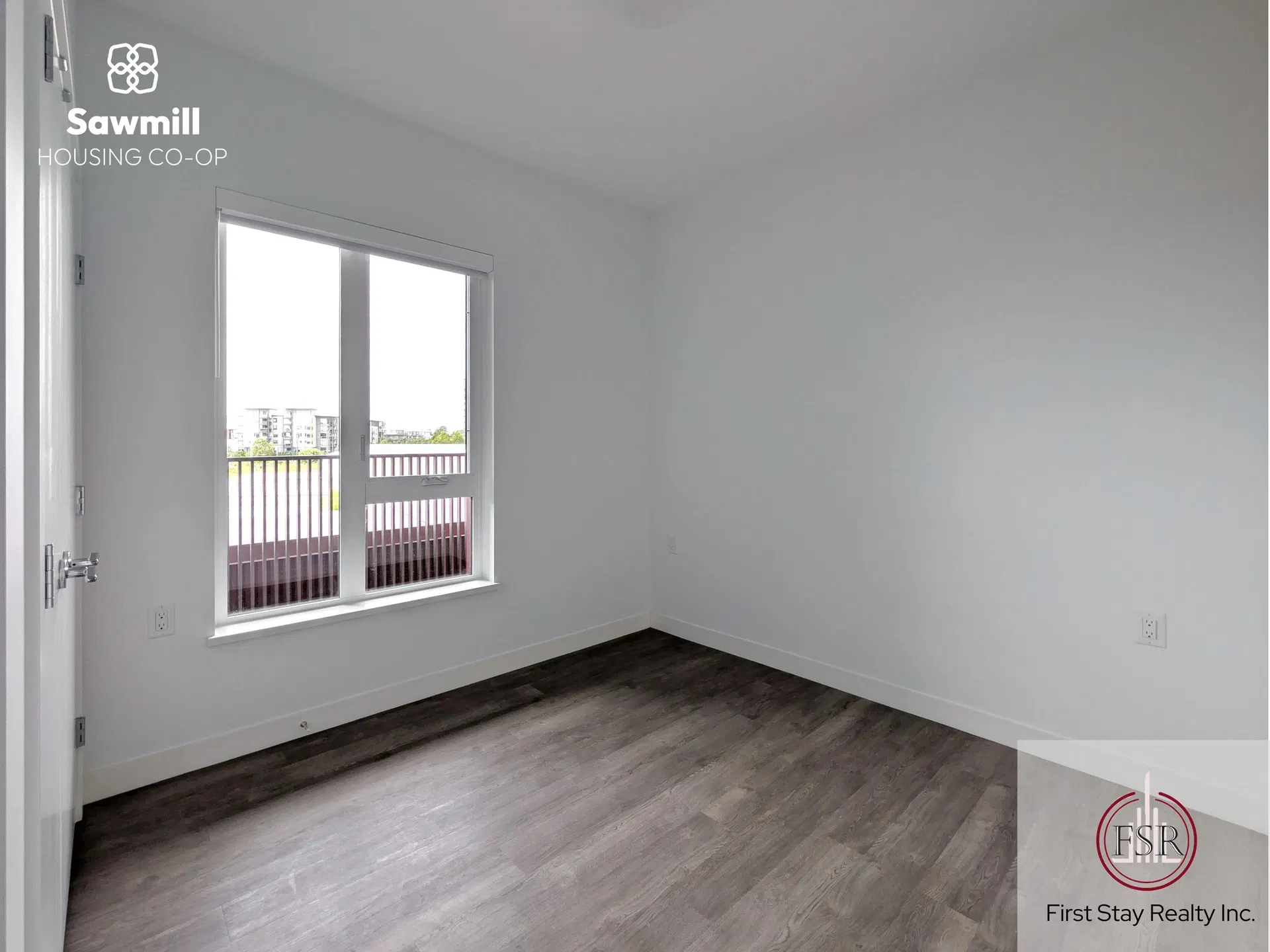 Photo 4 of 39 at 8559 Jack Uppal Street