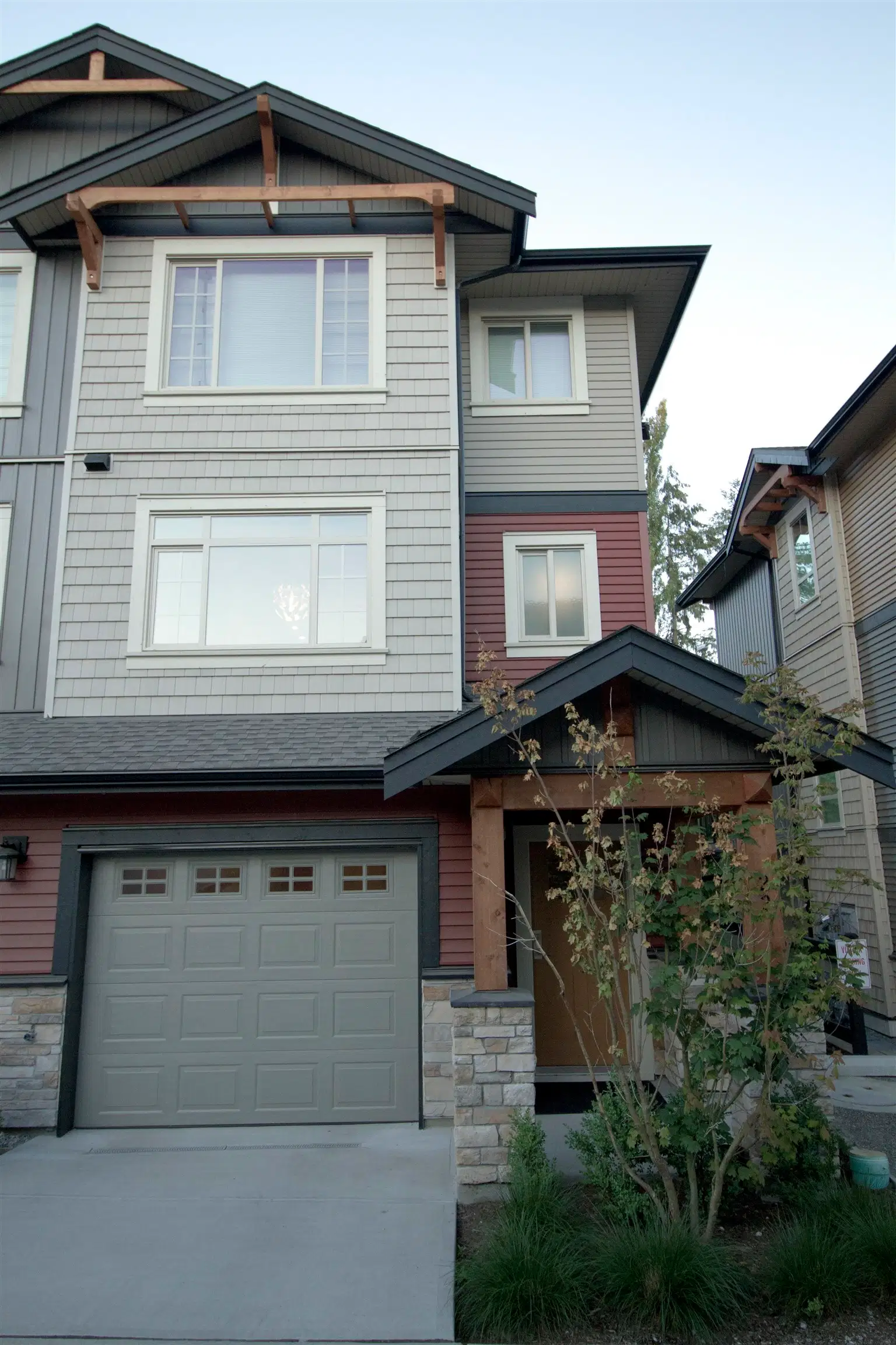 #22 – 11305 240 Street
