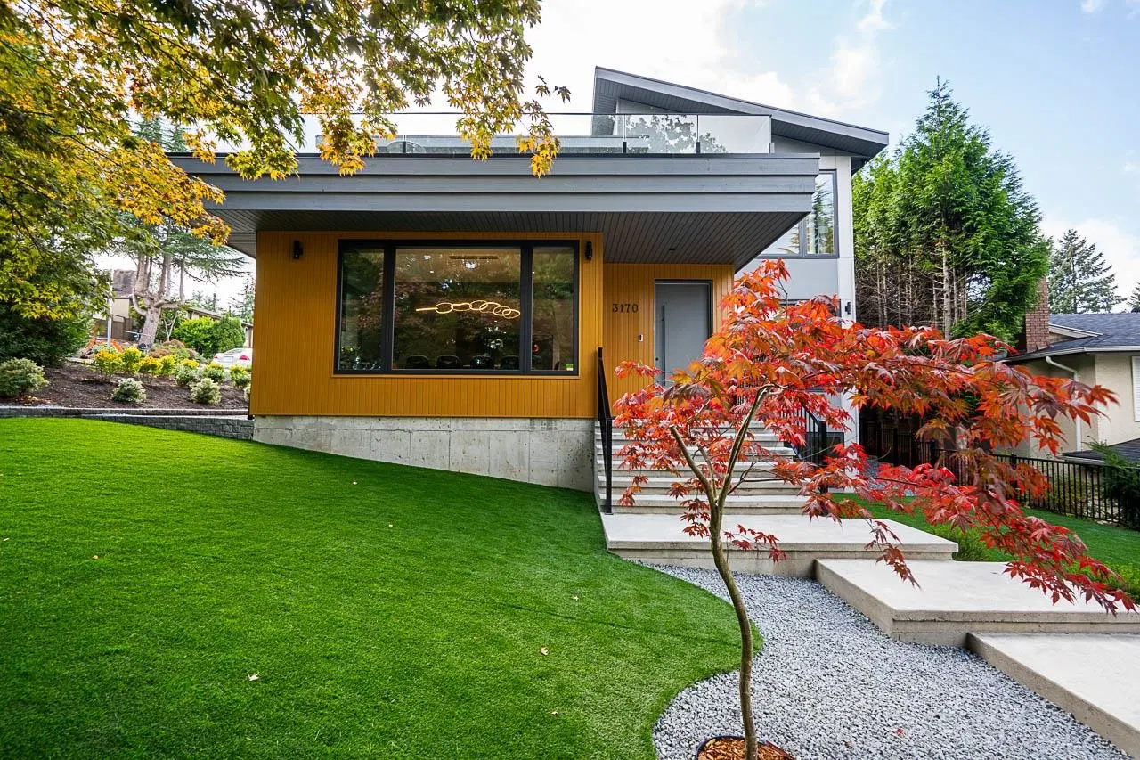 Photo 2 of 40 at 3170 Capstan Crescent