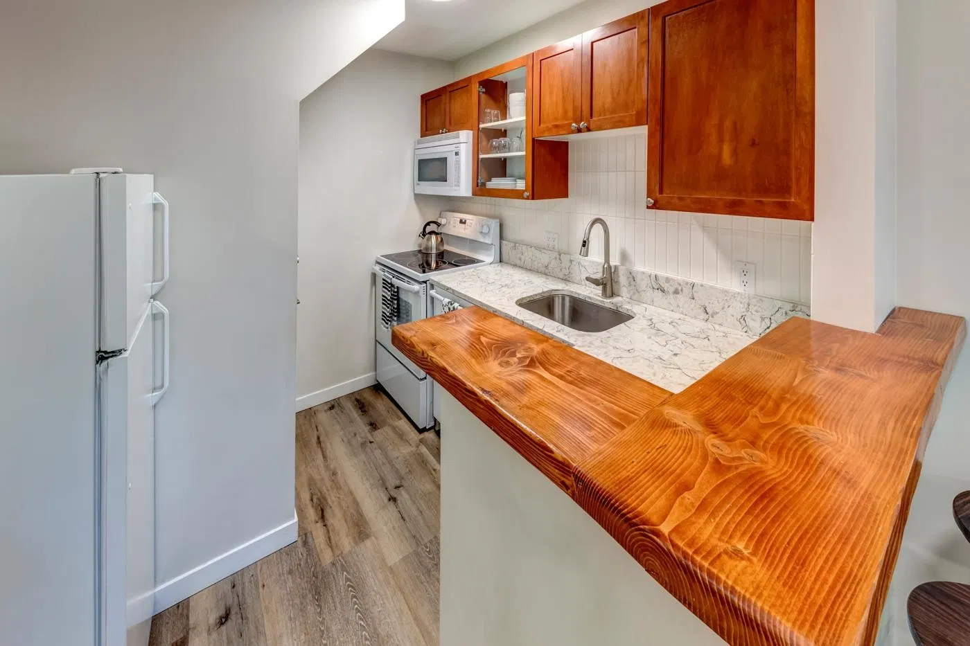 Photo 5 of 20 at #44 – 4388 Northlands Boulevard