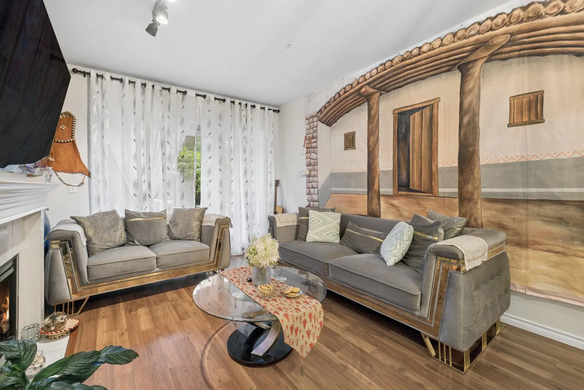 Photo 3 of 18 at #102 – 2109 Rowland Street