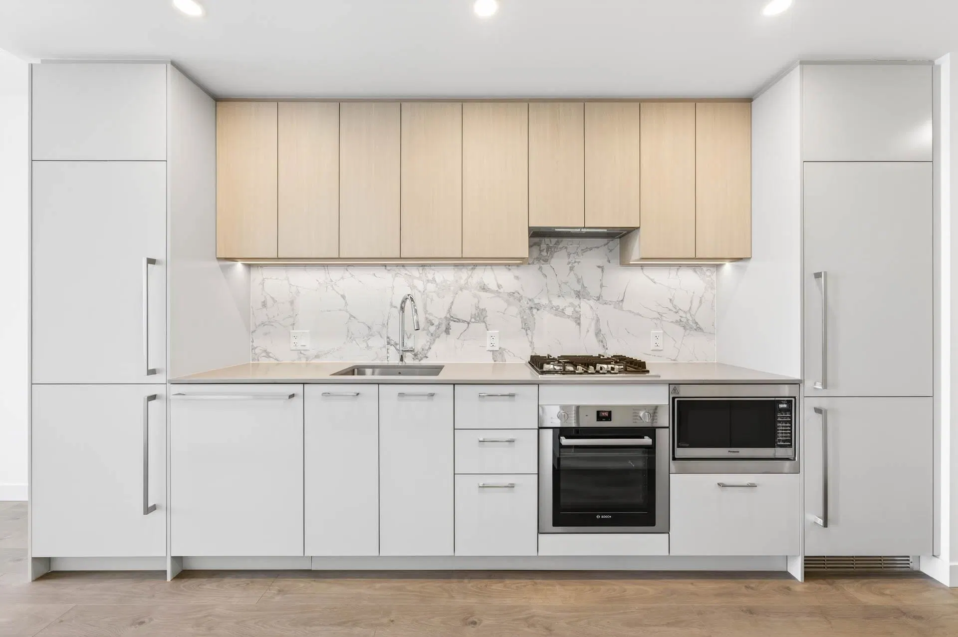 Photo 5 of 20 at #3507 – 6468 Willingdon Avenue
