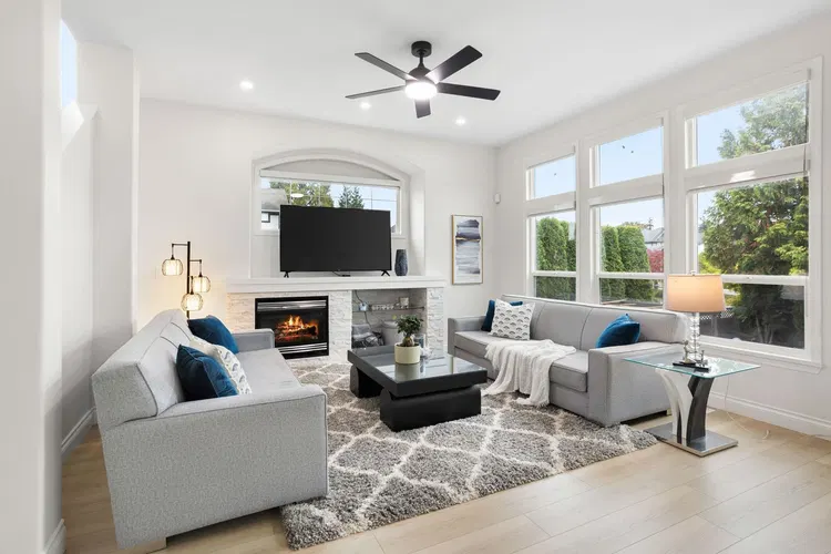 Photo 4 of 40 at 5859 146 Street
