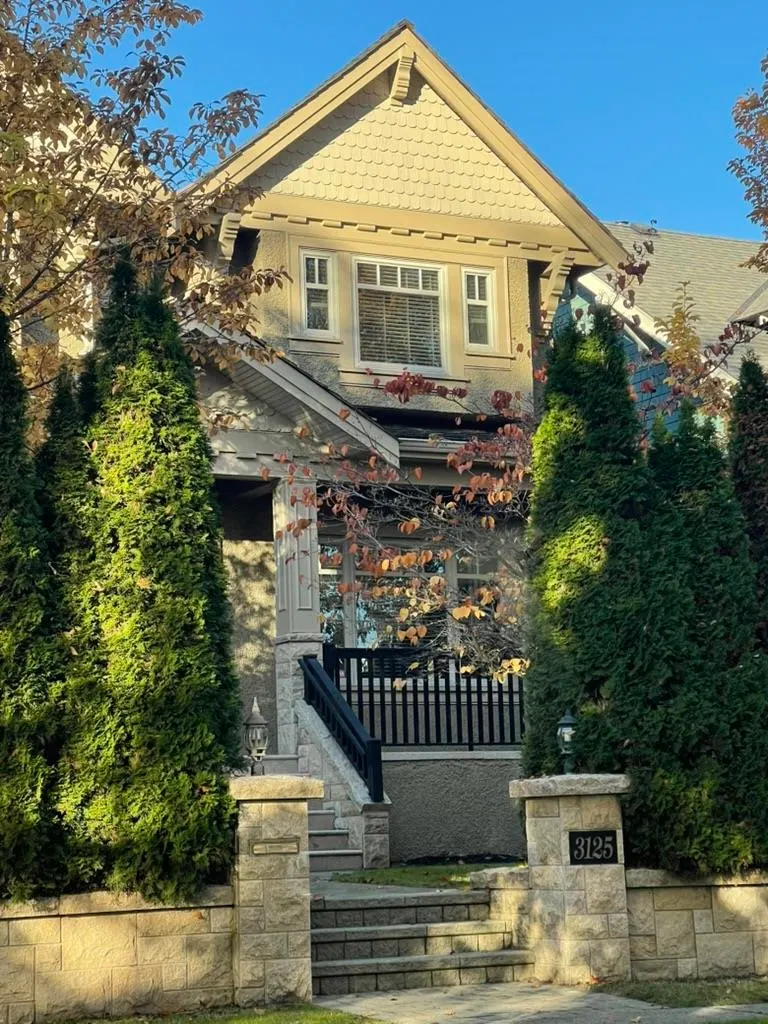 Photo 1 of 22 at 3125 W 38th Avenue