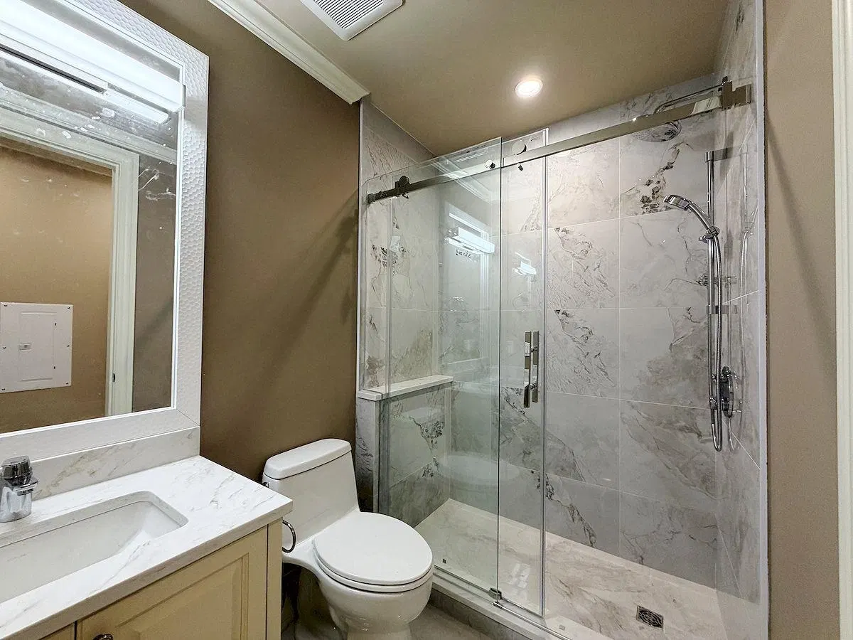 Photo 4 of 8 at #2 – 38xx W 36th Avenue