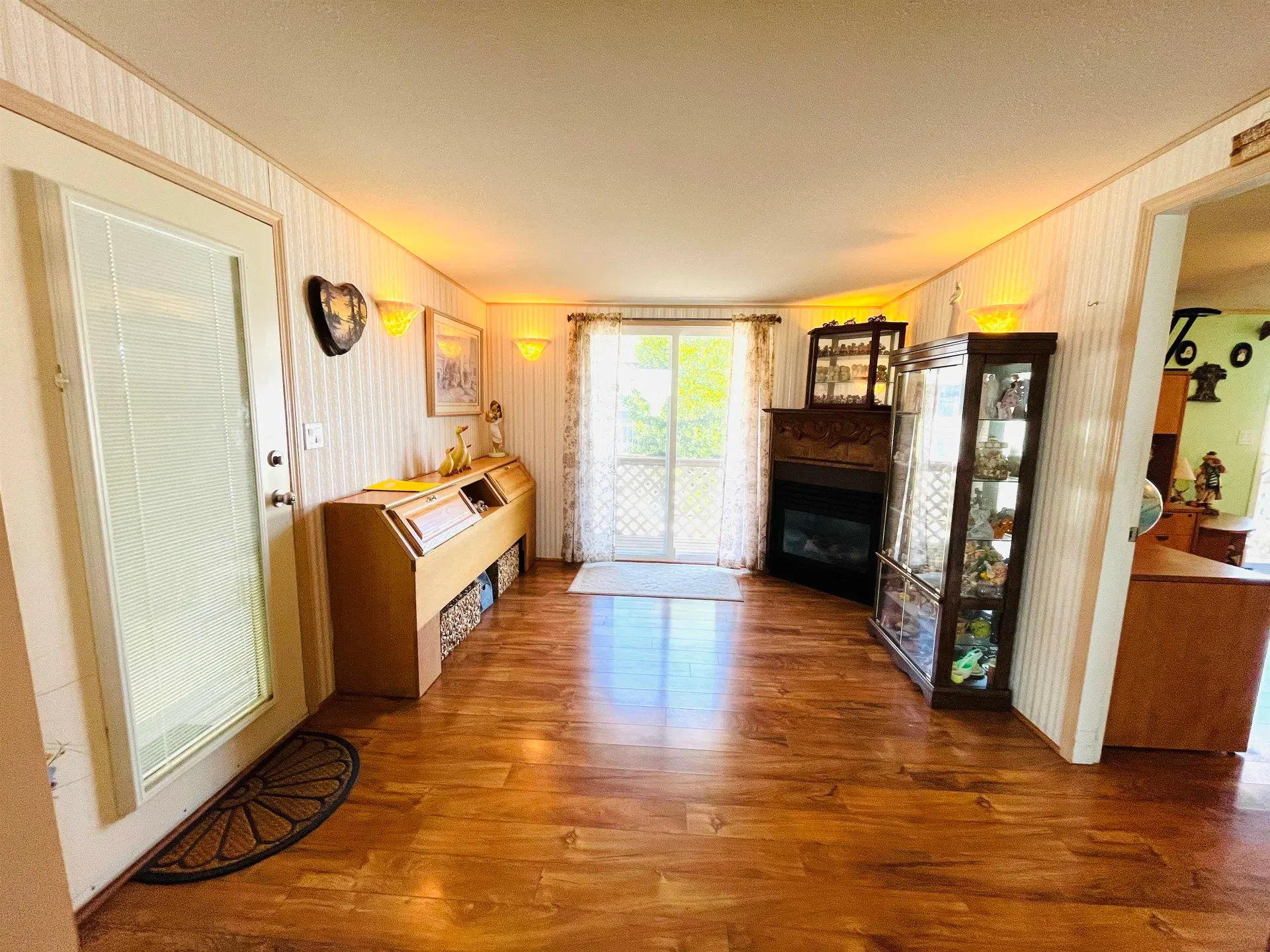 Photo 2 of 27 at #237 – 27111 0 Avenue
