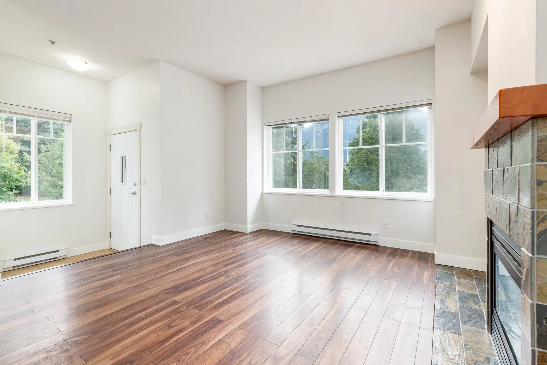 #42 – 1800 Mamquam Road