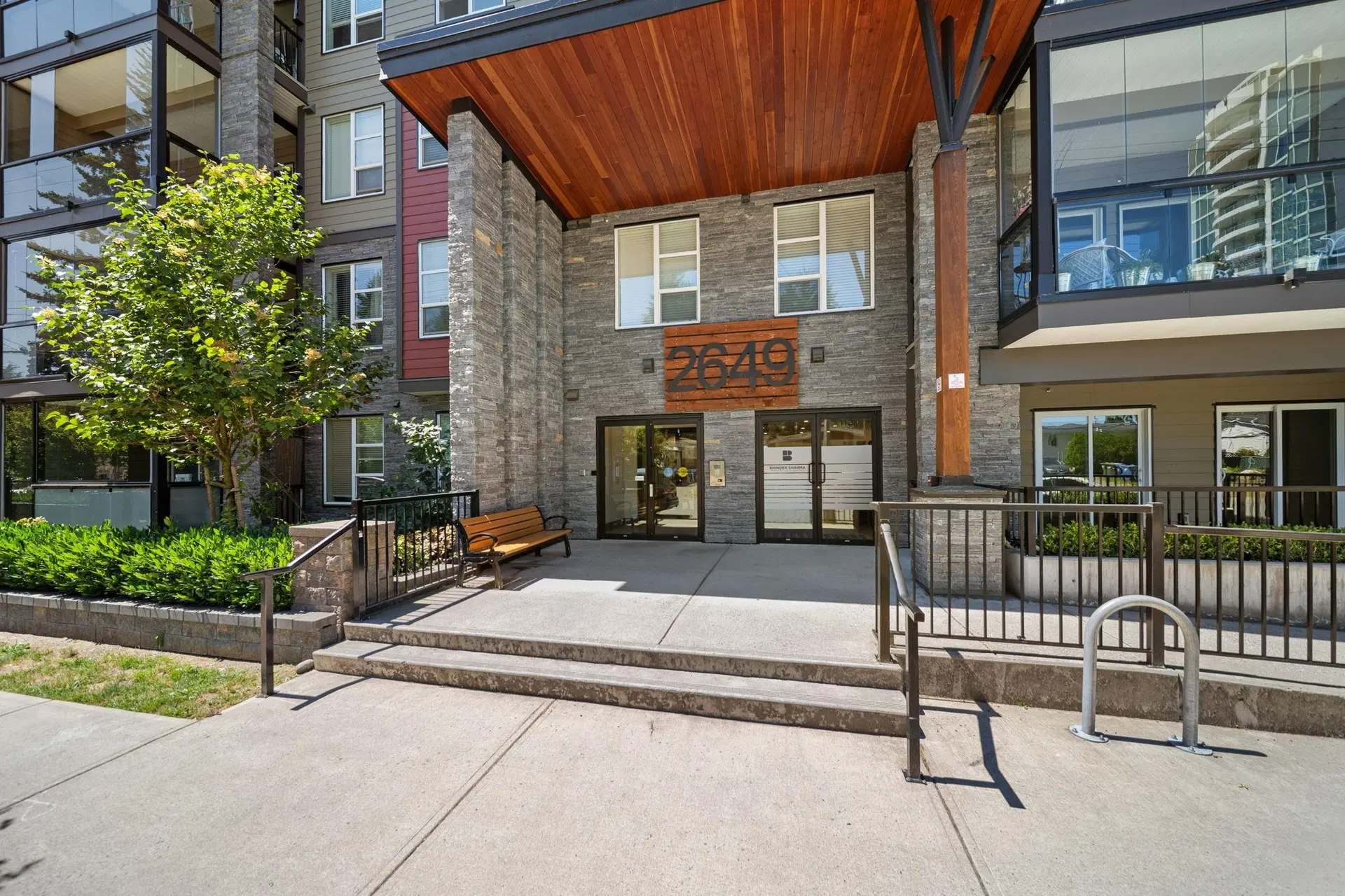 Photo 2 of 25 at #410 – 2649 James Street