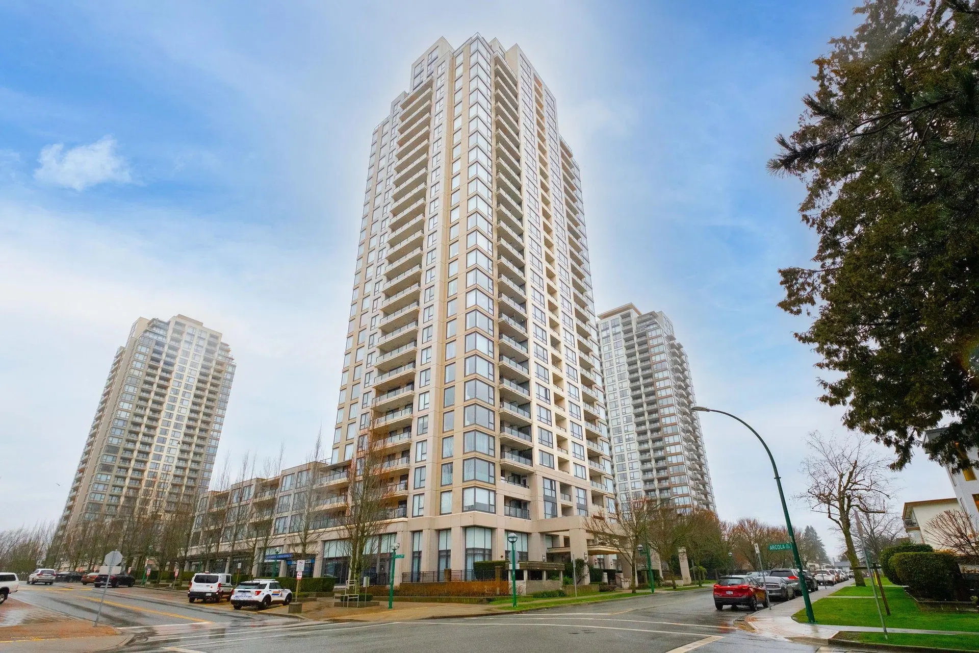 #607 – 7063 Hall Avenue