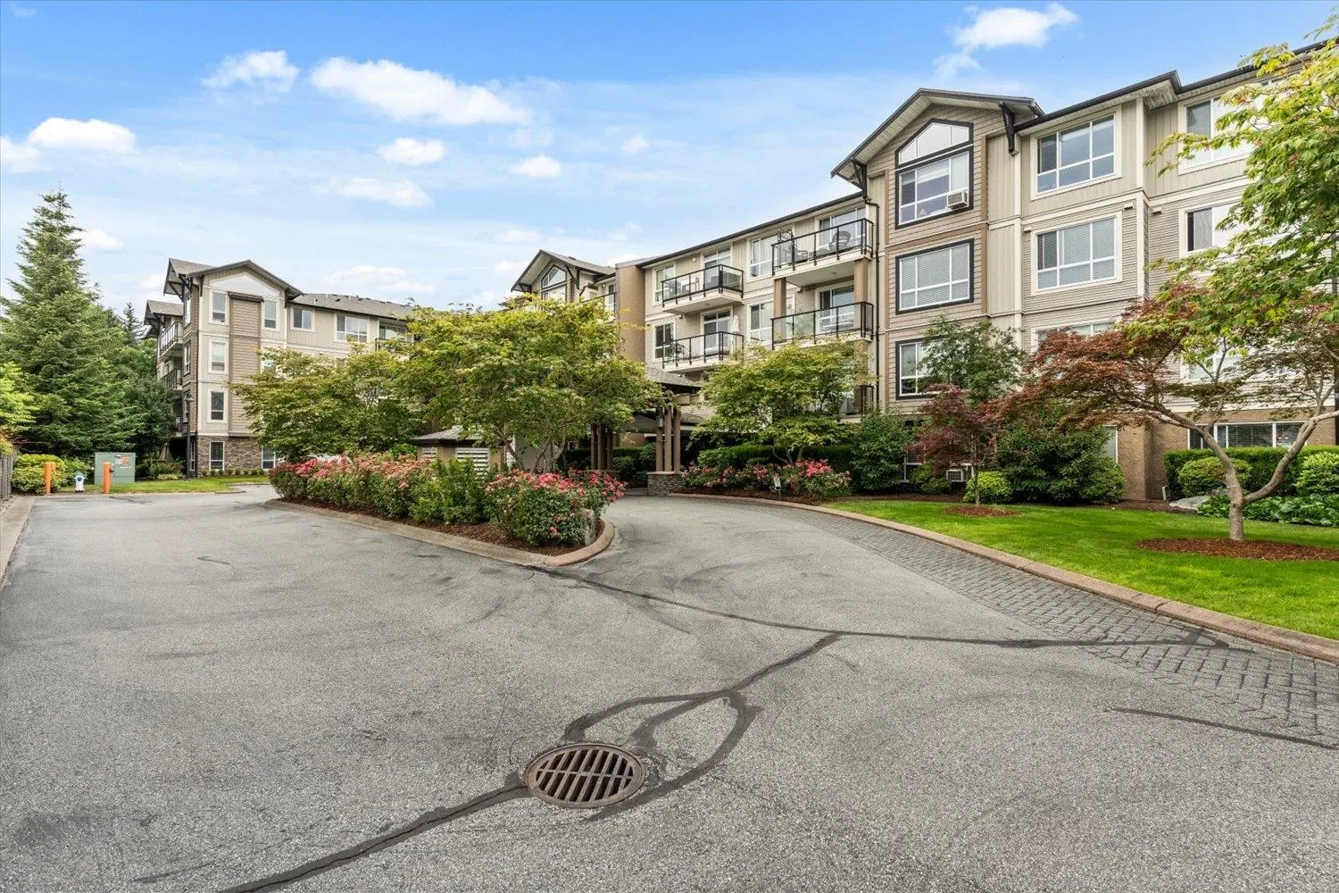 Photo 2 of 28 at #208 – 32729 Garibaldi Drive