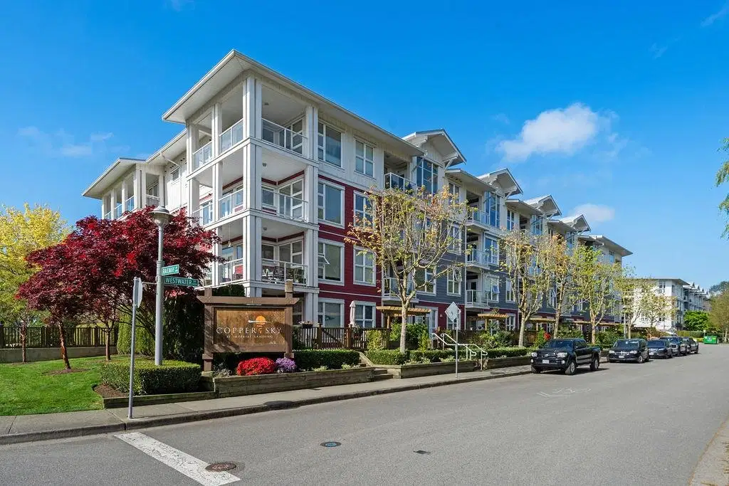#306 – 4600 Westwater Drive