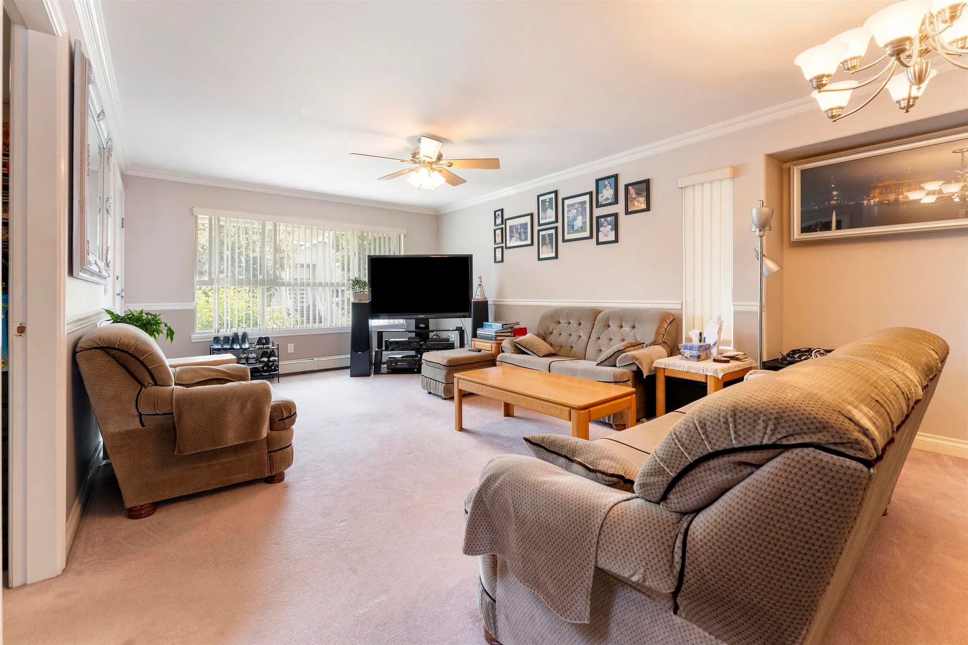 Photo 4 of 39 at 6685 127th Street