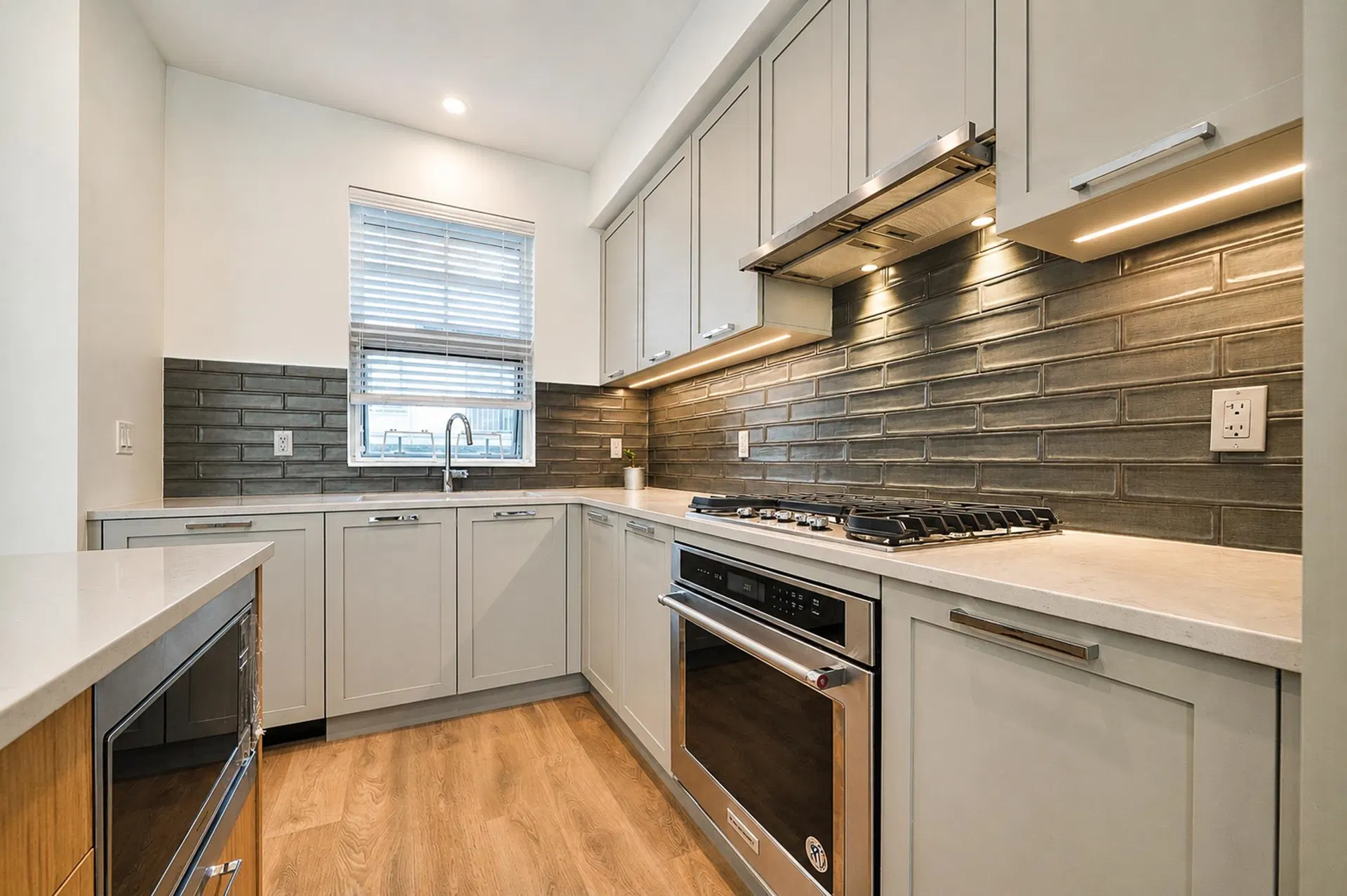 Photo 5 of 40 at #144 – 1290 Mitchell Street