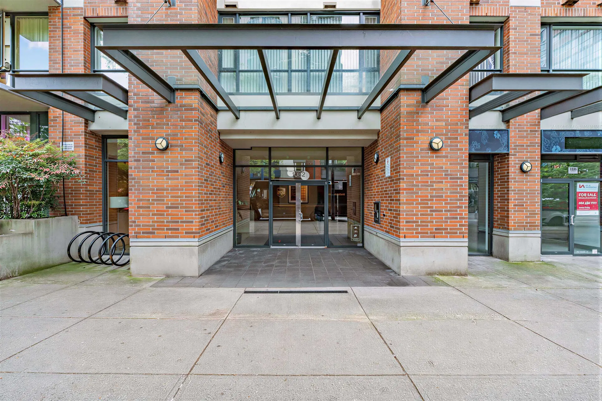 Photo 1 of 40 at #1106 – 1082 Seymour Street