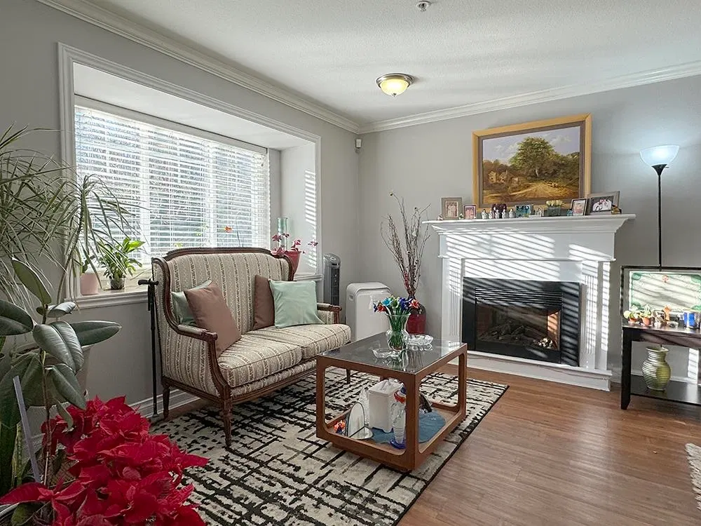 Photo 4 of 26 at #39 – 11255 132 Street