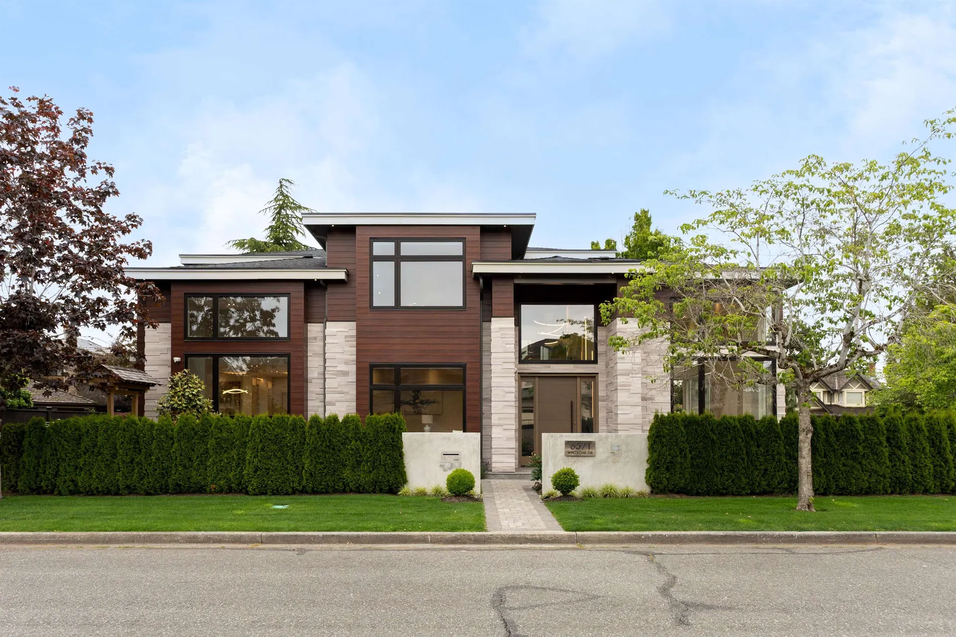 Photo 1 of 40 at 6571 Whiteoak Drive