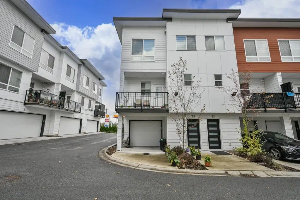 #23 – 27640 Lantern Avenue