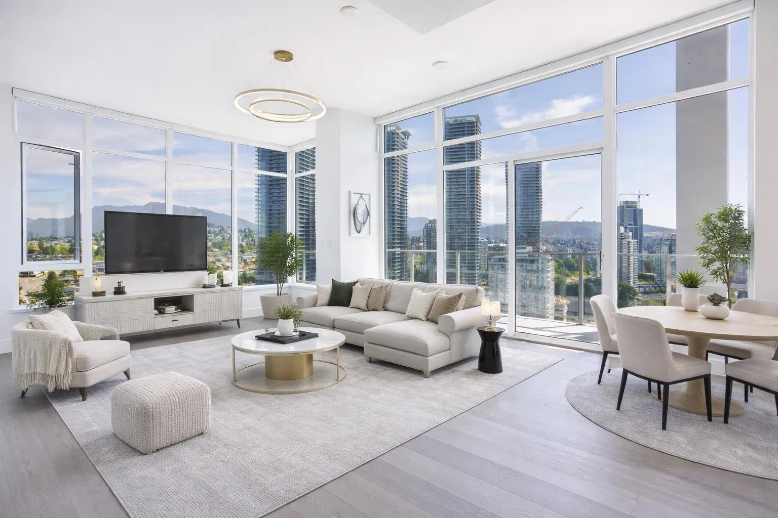 #2702 – 2351 Beta Avenue