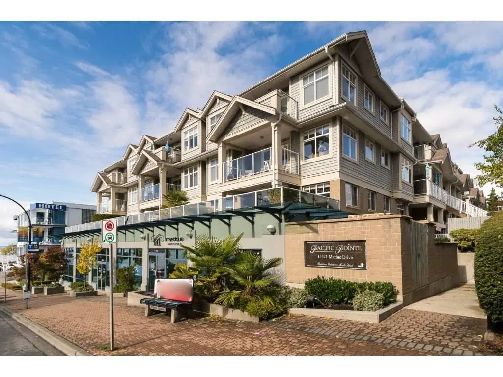 Photo 1 of 27 at #205 – 15621 Marine Drive
