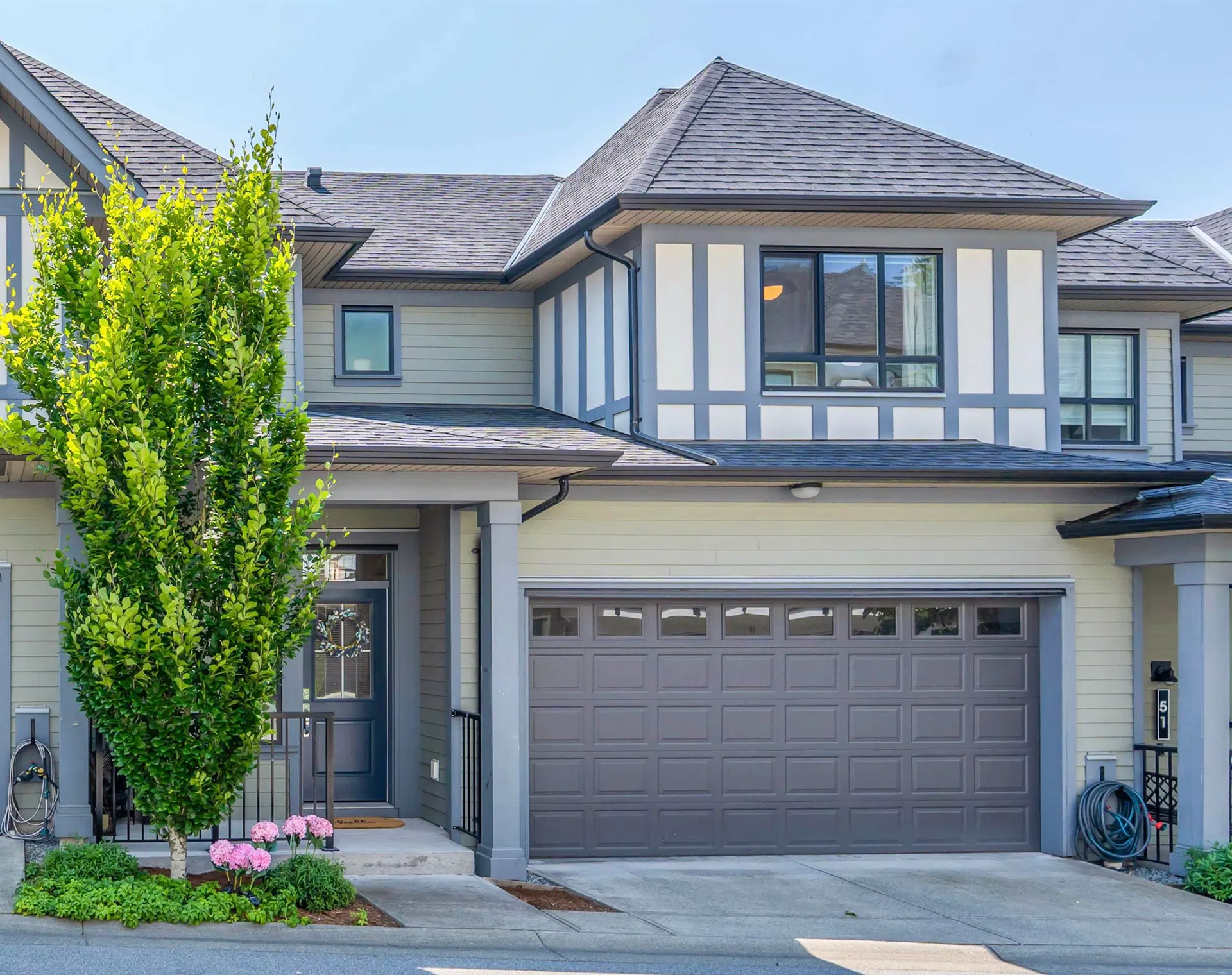 #50 – 3500 Burke Village Prm