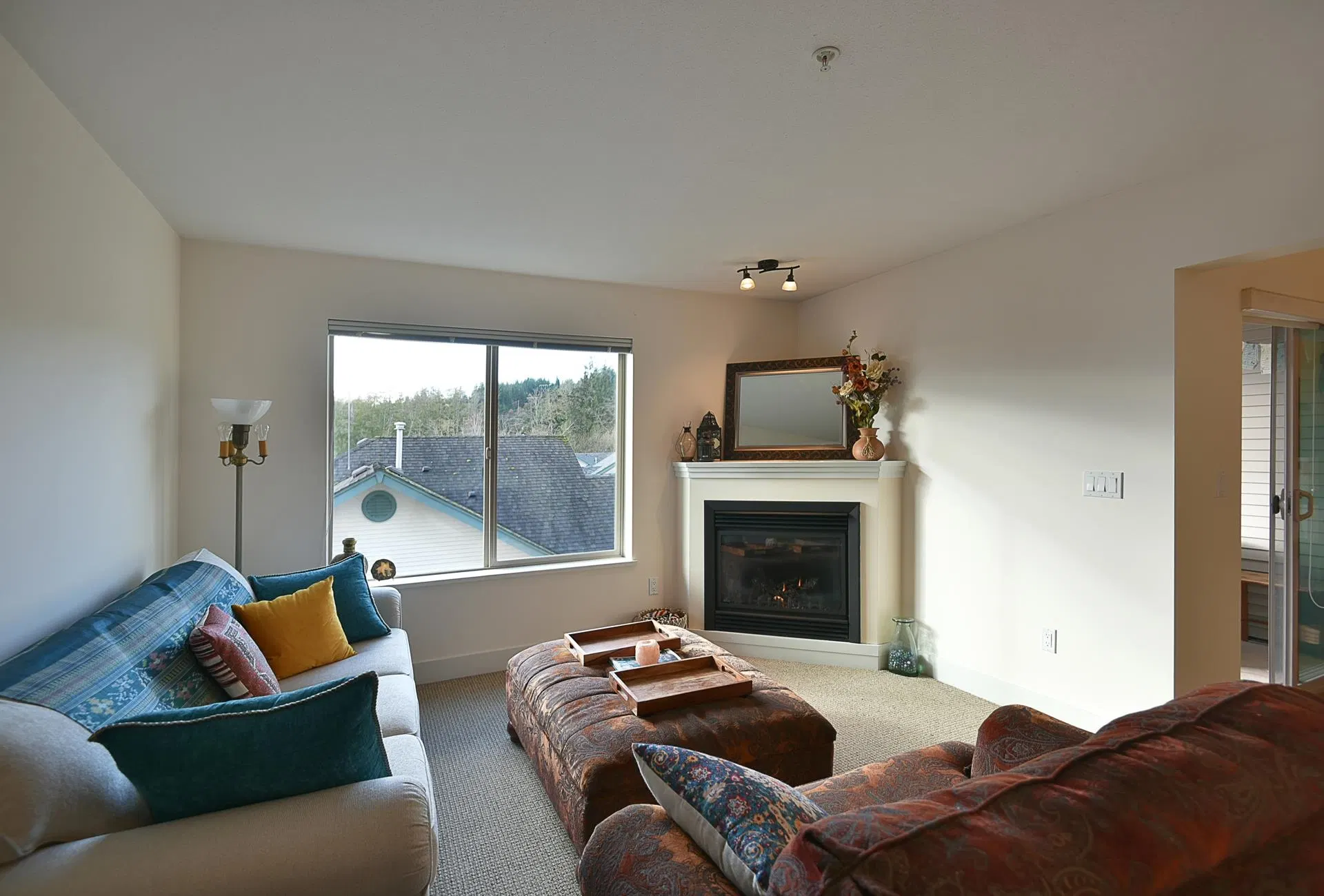 Photo 3 of 26 at #303 – 5711 Ebbtide Street