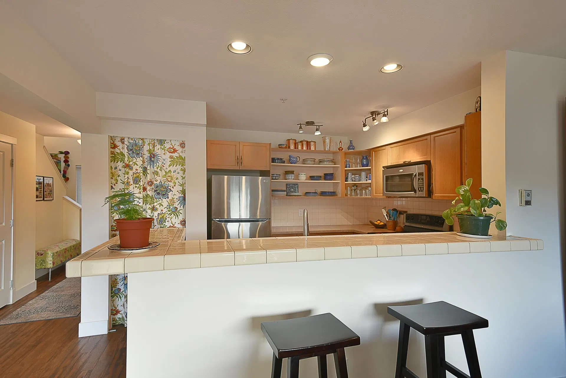 Photo 4 of 26 at #303 – 5711 Ebbtide Street