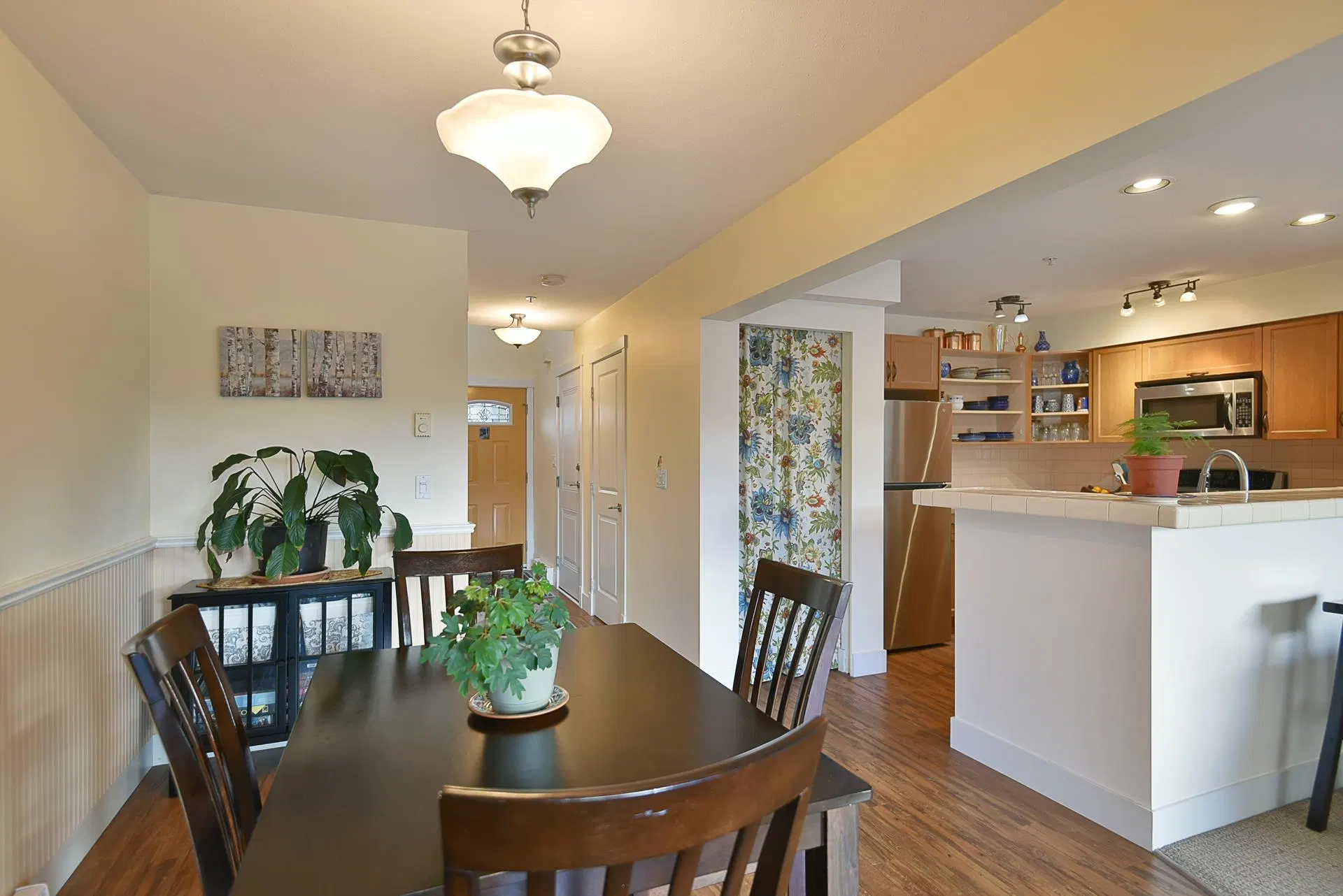 Photo 5 of 26 at #303 – 5711 Ebbtide Street
