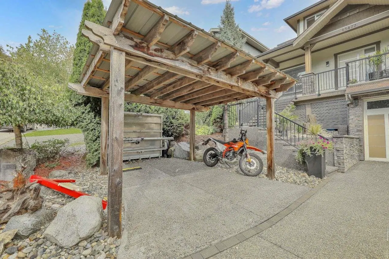 Photo 4 of 40 at 13422 235 Street