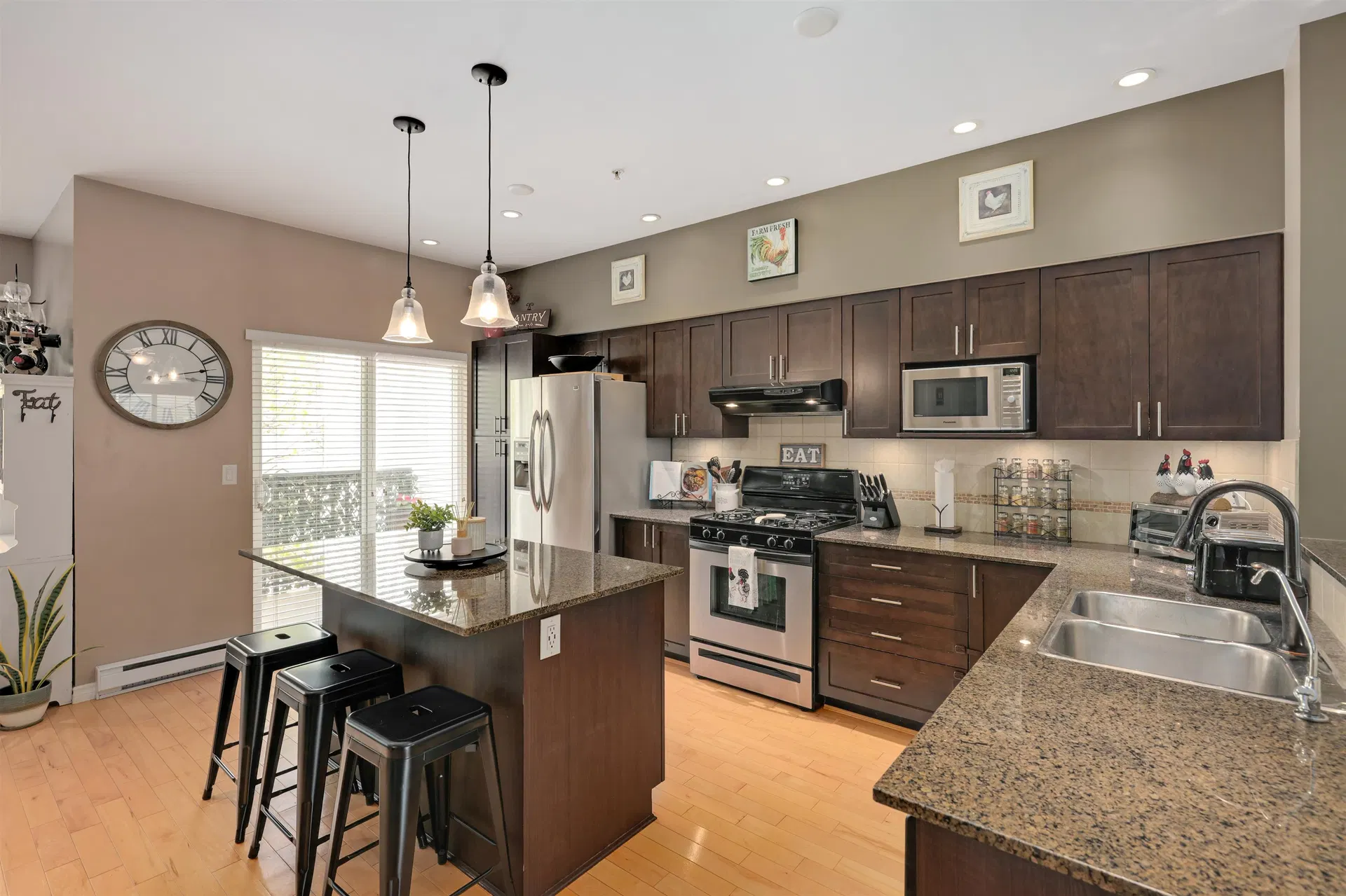 Photo 2 of 33 at #37 – 21535 88 Avenue