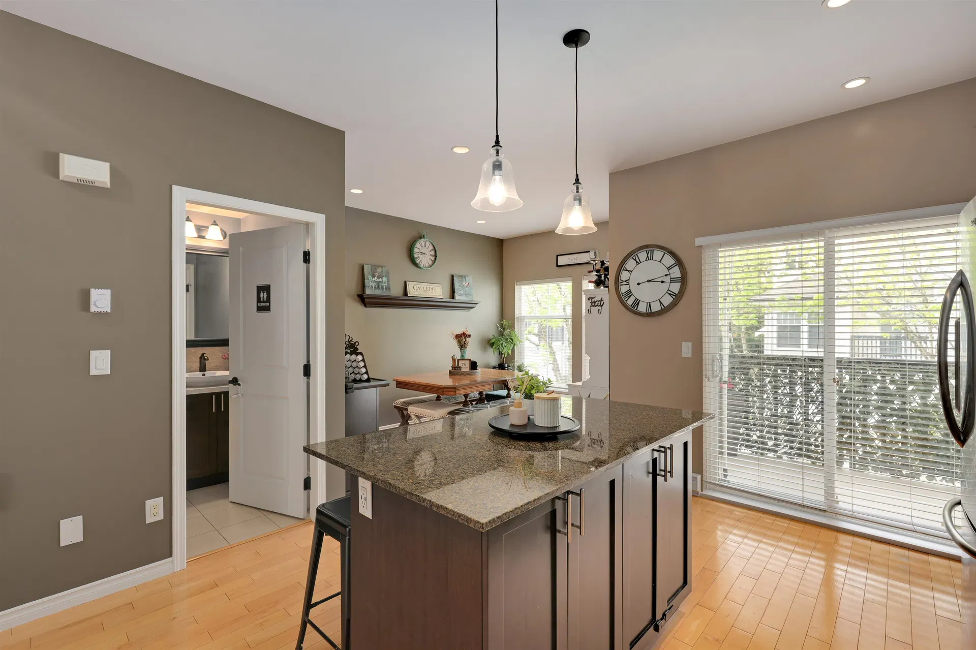 Photo 5 of 33 at #37 – 21535 88 Avenue