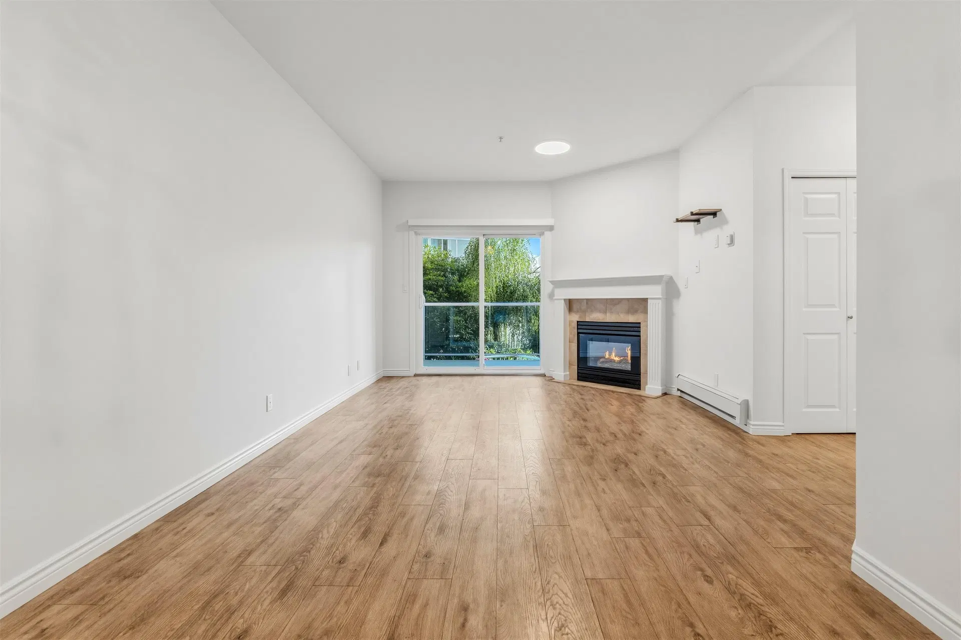 Photo 2 of 35 at #203 – 8142 120a Street