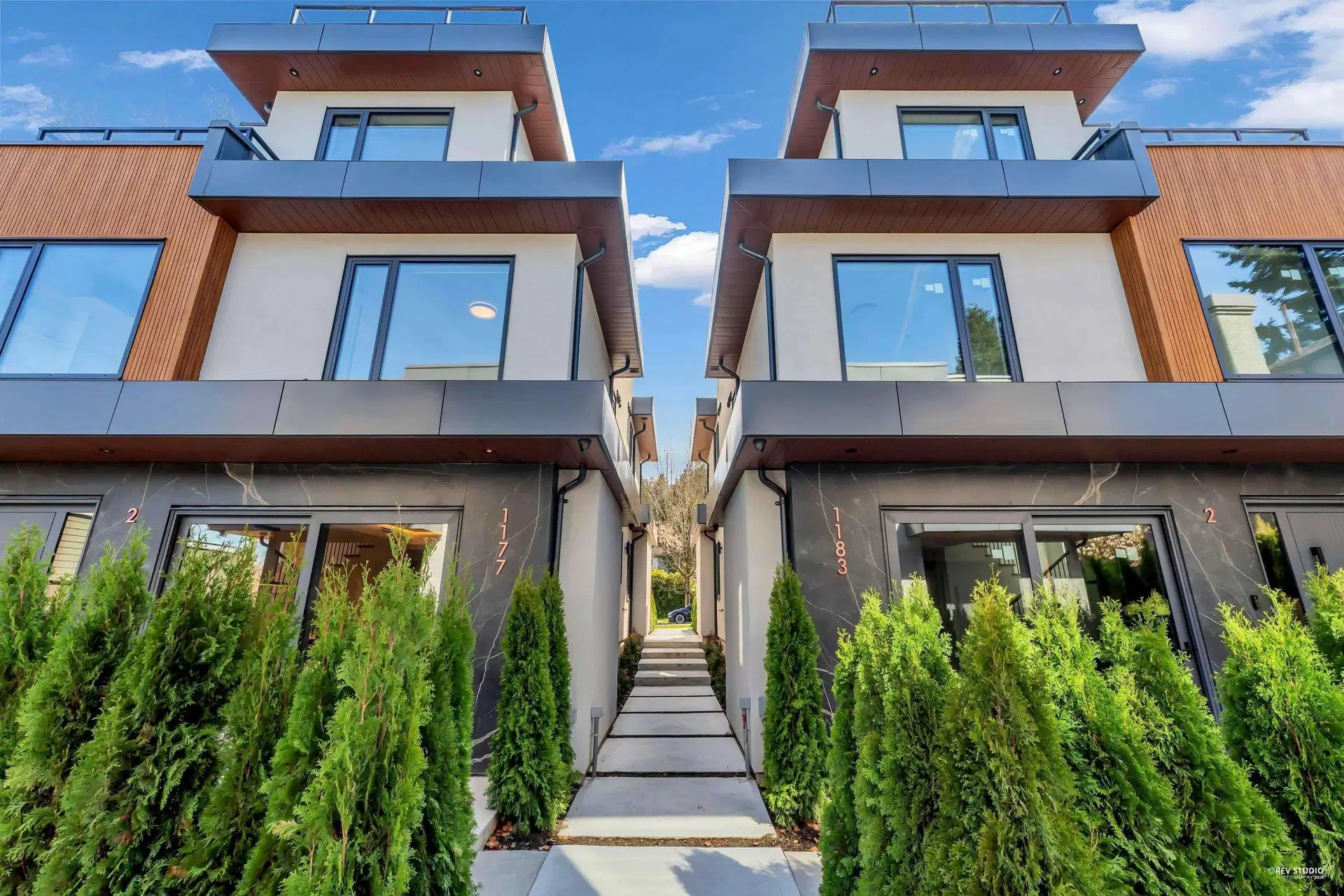 #1 – 1177 33rd Avenue