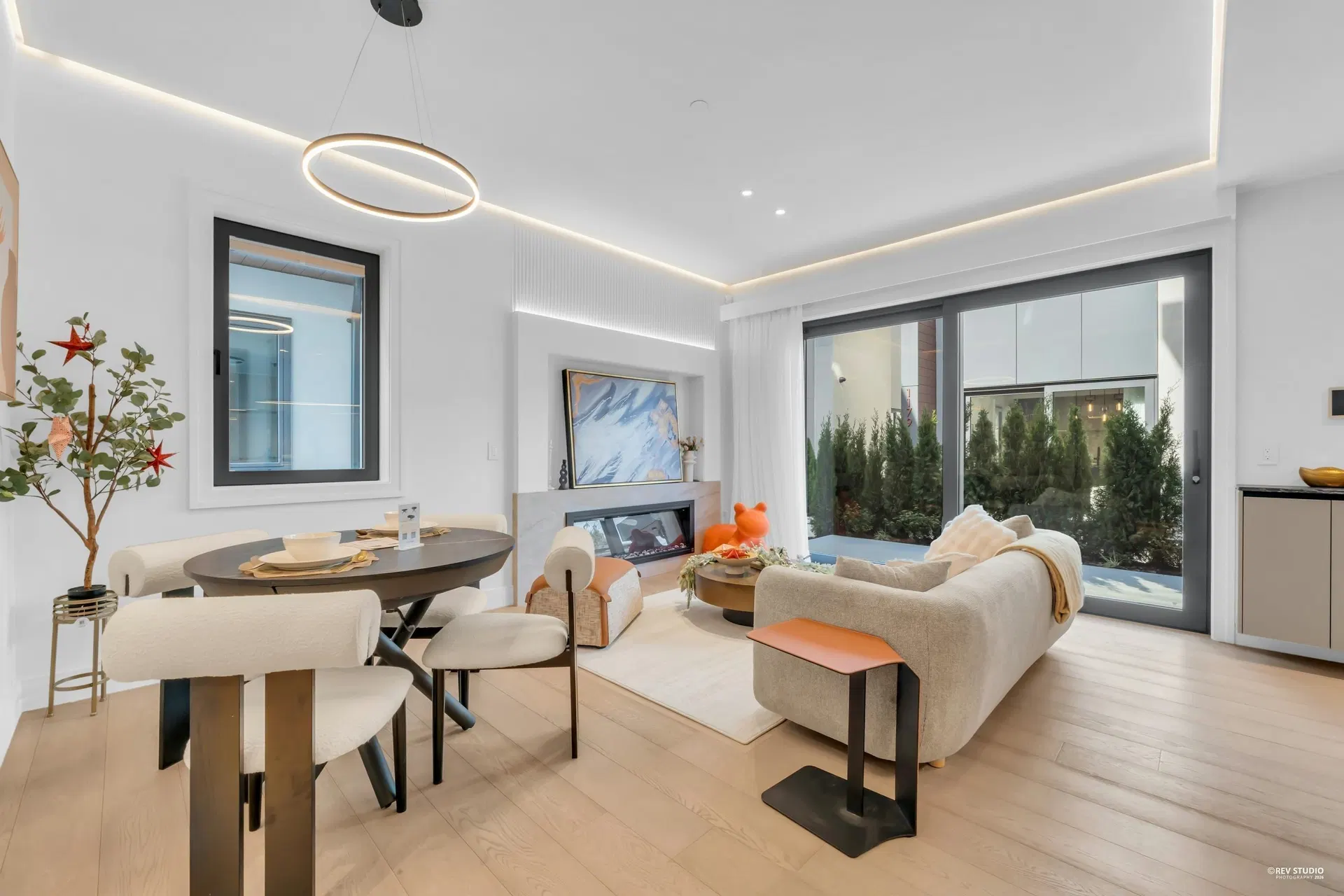 Photo 3 of 29 at #1 – 1177 W 33rd Avenue