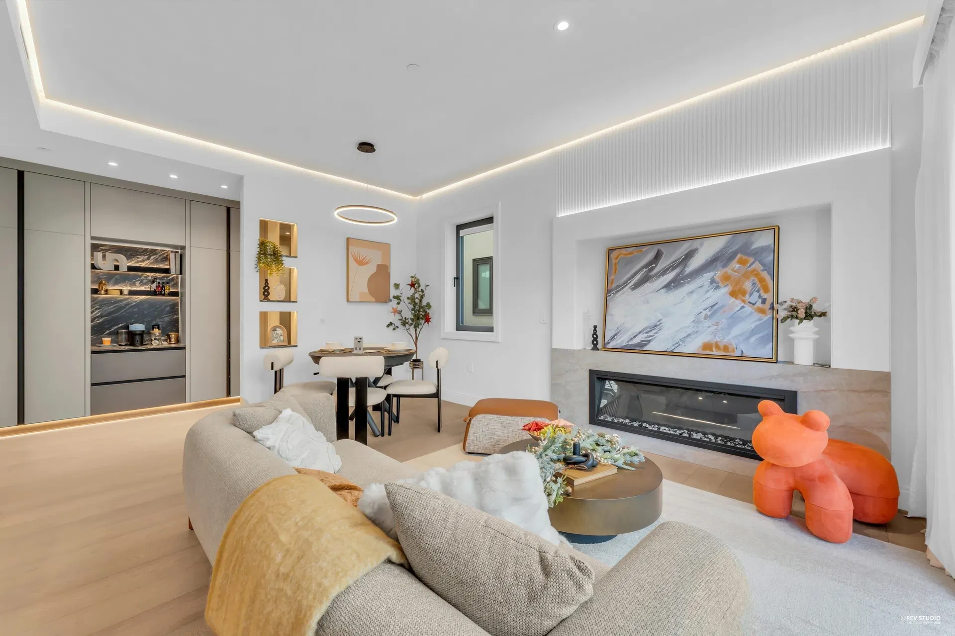 Photo 5 of 29 at #1 – 1177 W 33rd Avenue