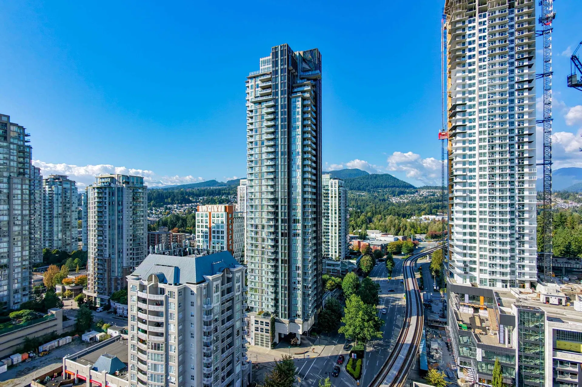 #2109 – 1188 Pinetree Way