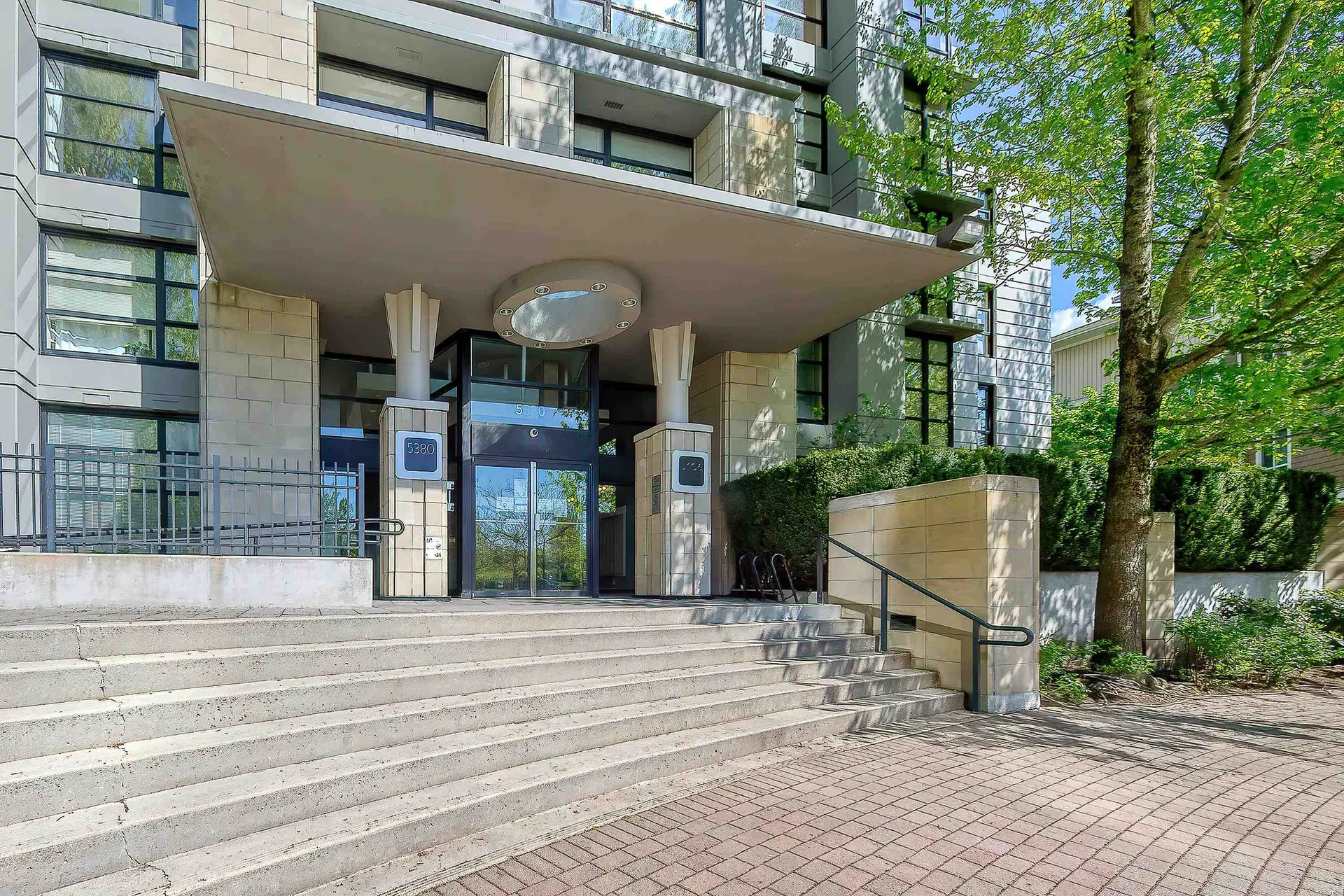 Photo 4 of 33 at #2009 – 5380 Oben Street