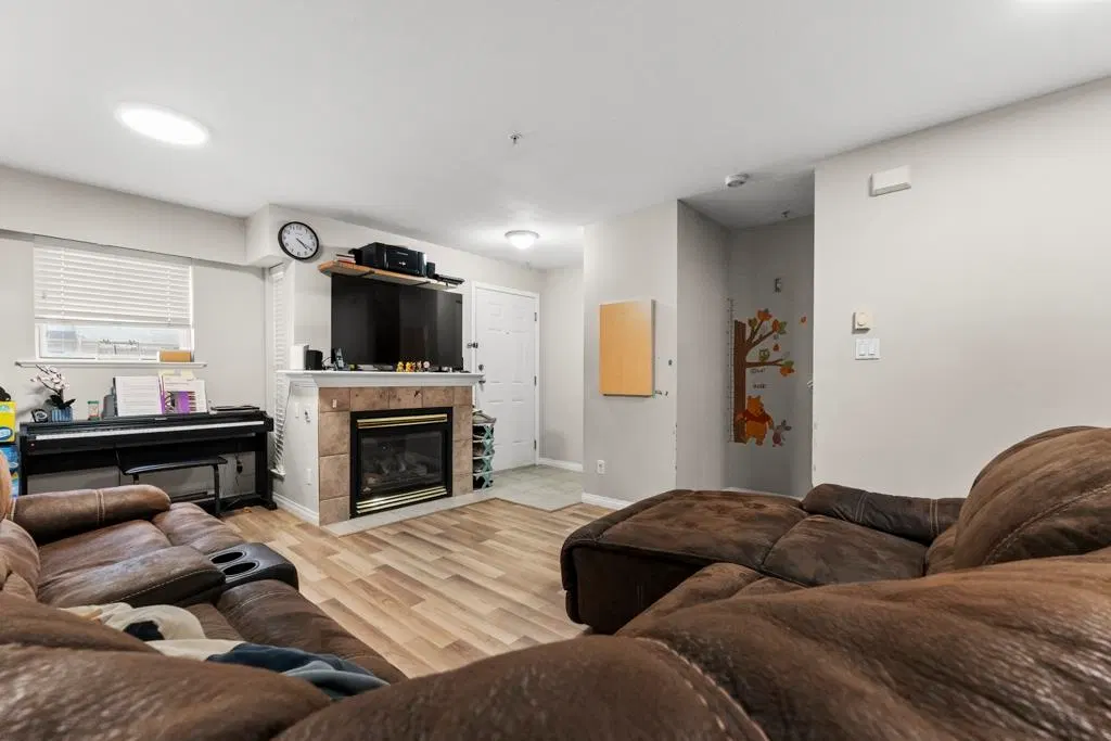 Photo 3 of 25 at #203 – 5625 Senlac Street