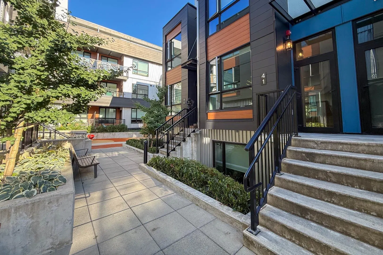 Photo 2 of 32 at G34 – 2050 E 20 Avenue