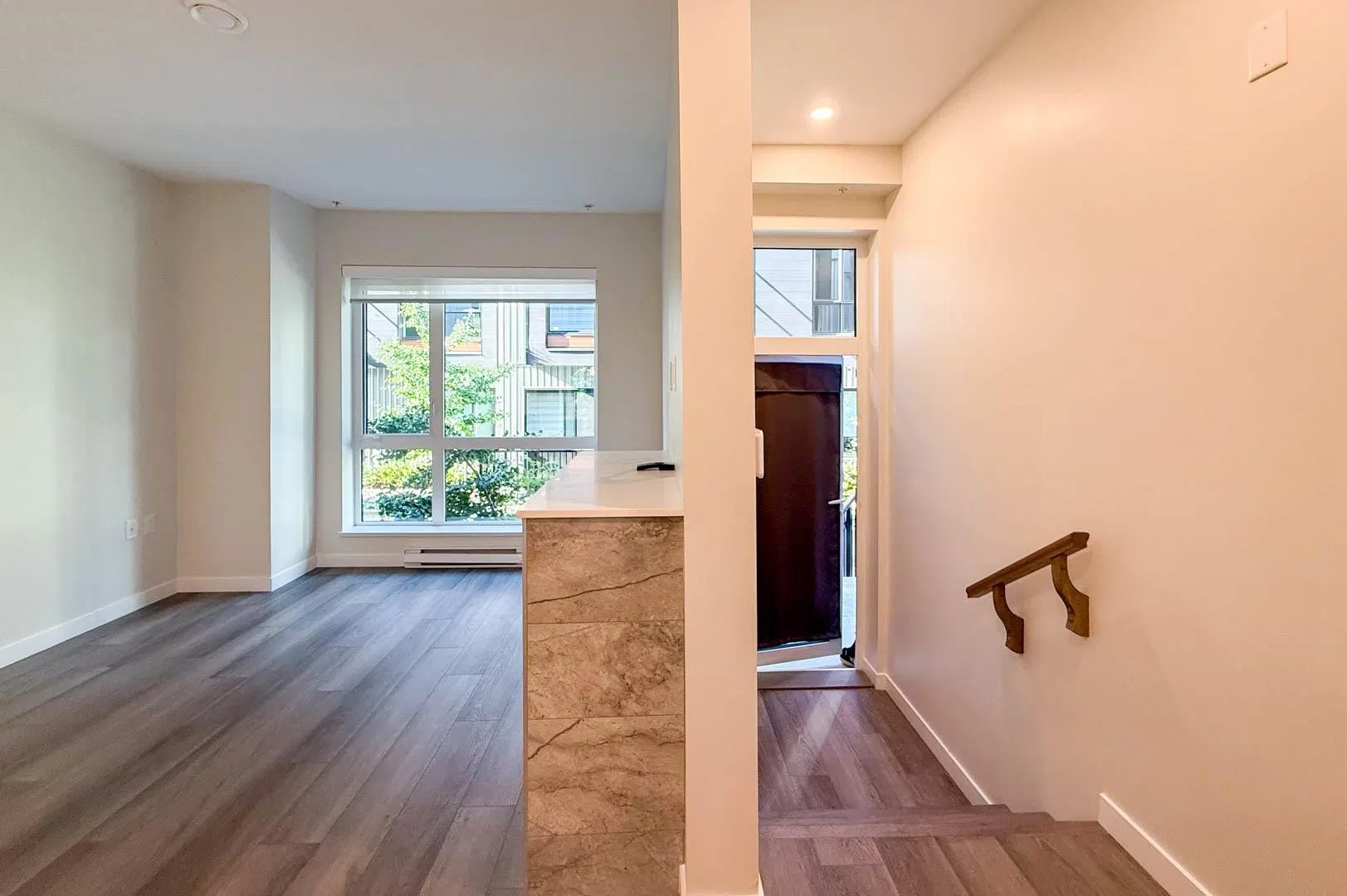 Photo 3 of 32 at G34 – 2050 E 20 Avenue