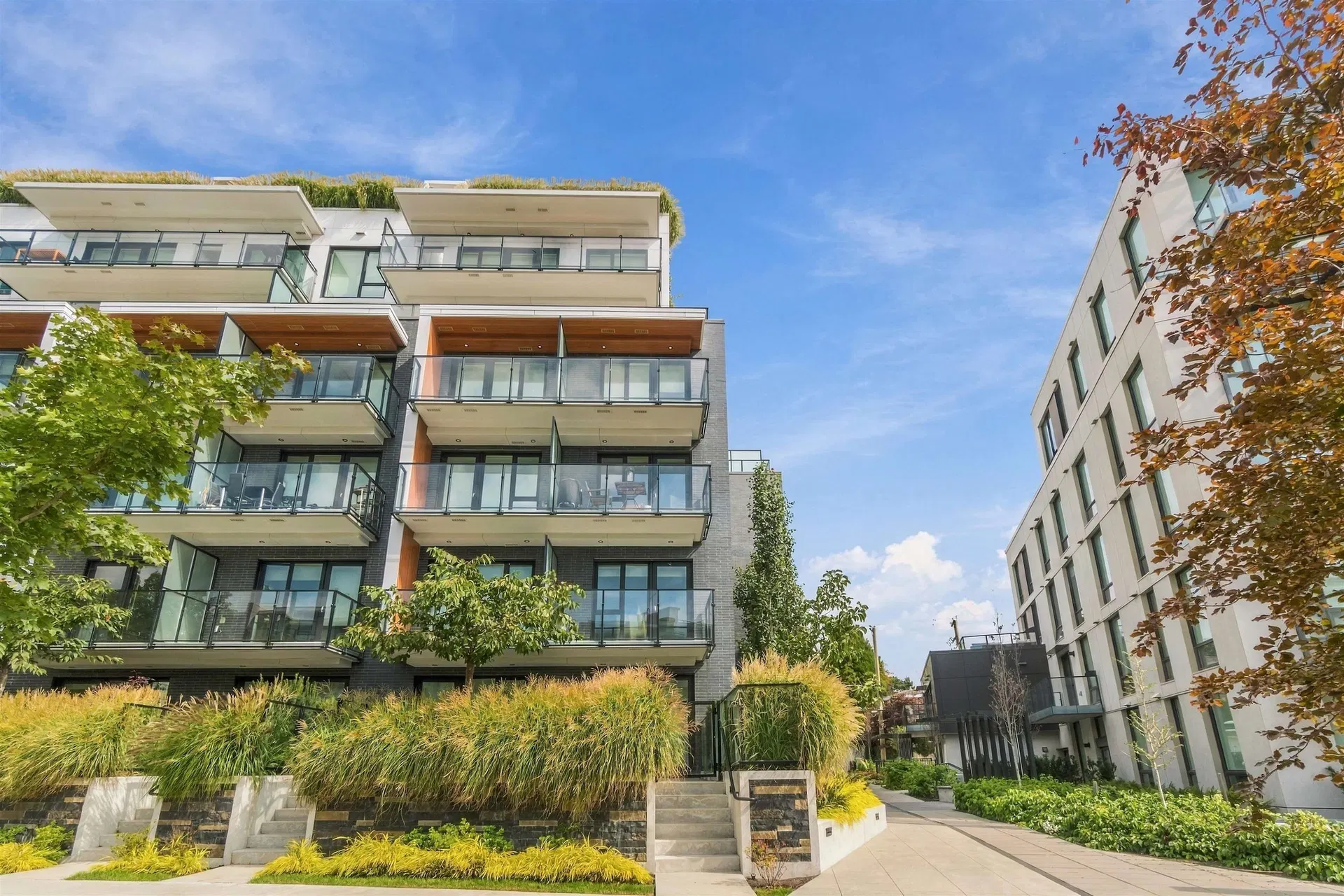 Photo 1 of 34 at #205 – 5168 Cambie Street
