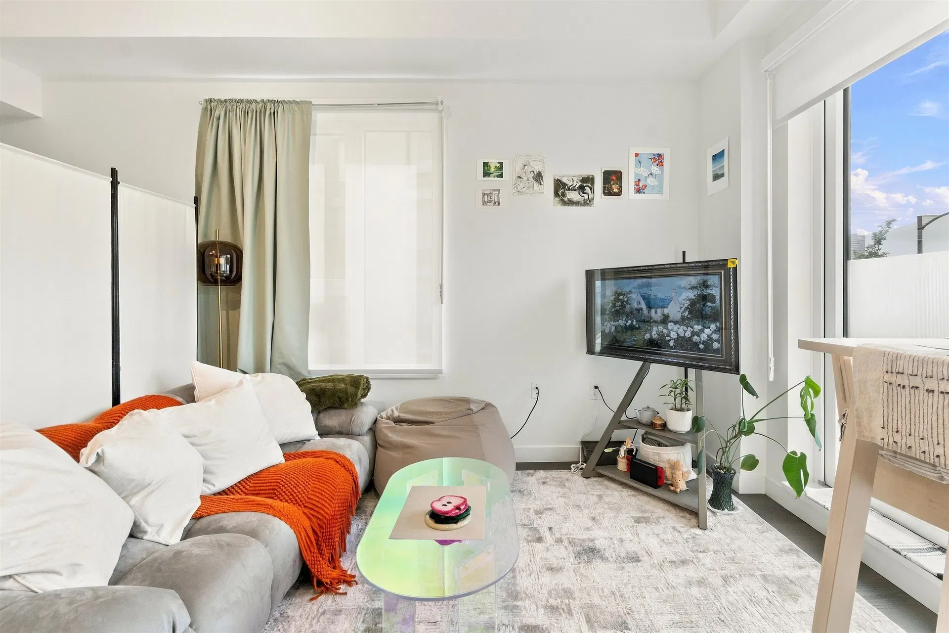 Photo 2 of 34 at #205 – 5168 Cambie Street