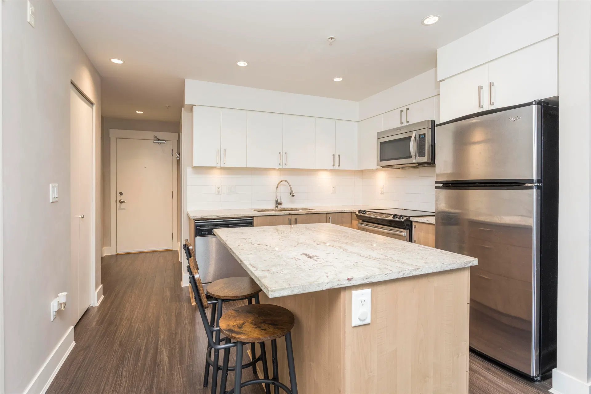 Photo 3 of 25 at #308 – 55 Eighth Avenue