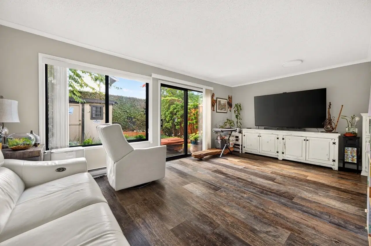 #16 – 9080 Parksville Drive